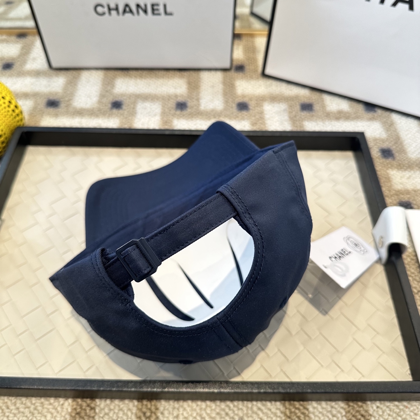 CHANEL香奈儿 新款简约刺绣logo棒球帽，新款出货，大牌款超好搭配，赶紧入手！
