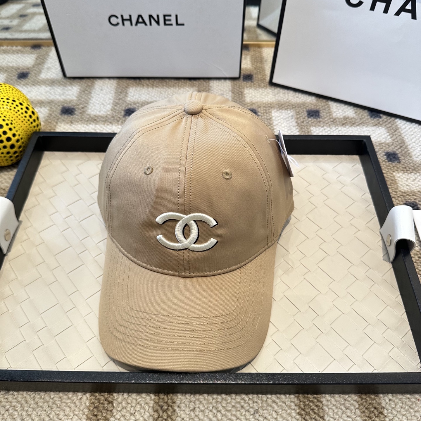 Chanel CHANEL香奈儿 新款简约刺绣logo棒球帽，新款 ， 款超好搭配，赶紧入手