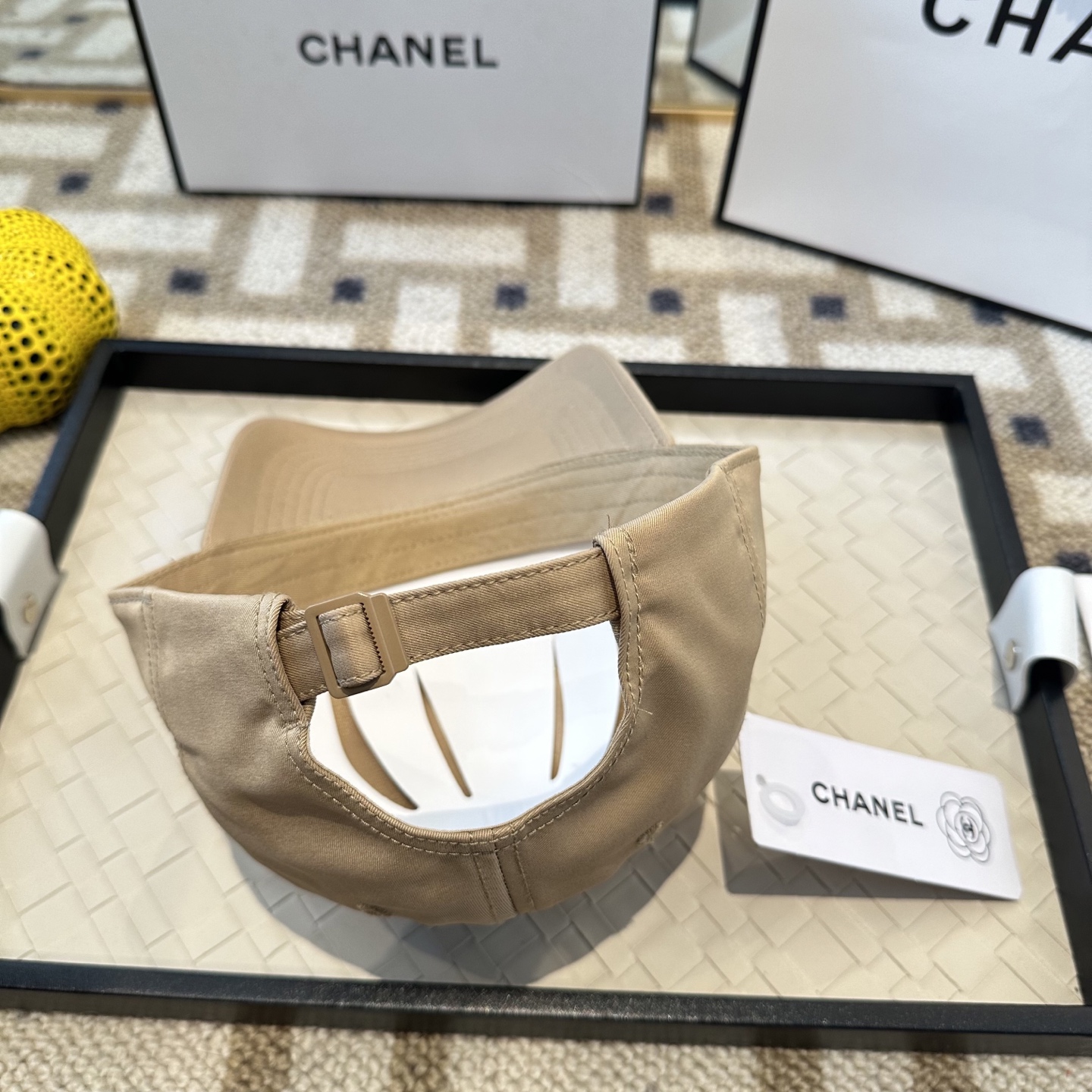 CHANEL香奈儿 新款简约刺绣logo棒球帽，新款出货，大牌款超好搭配，赶紧入手！