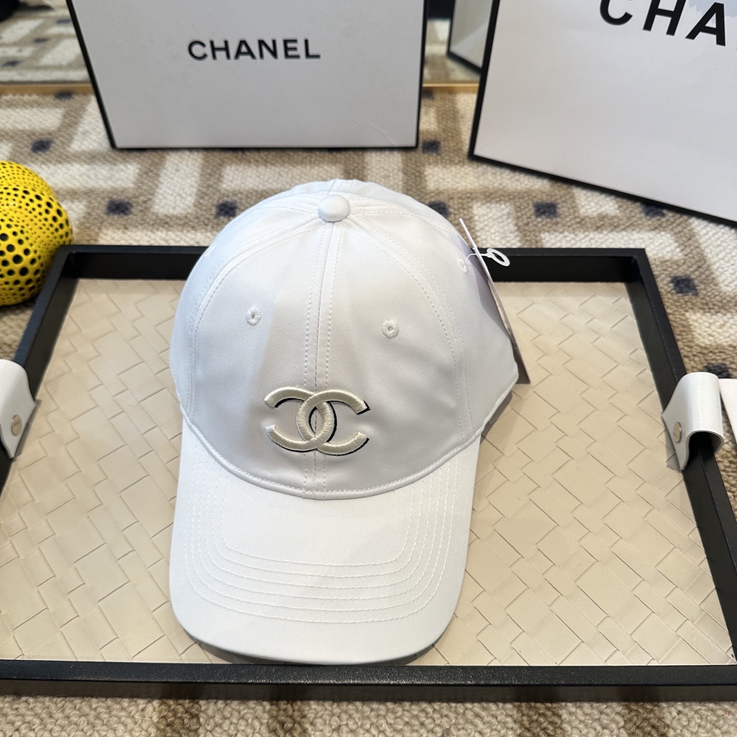 Chanel CHANEL香奈儿 新款简约刺绣logo棒球帽，新款 ， 款超好搭配，赶紧入手