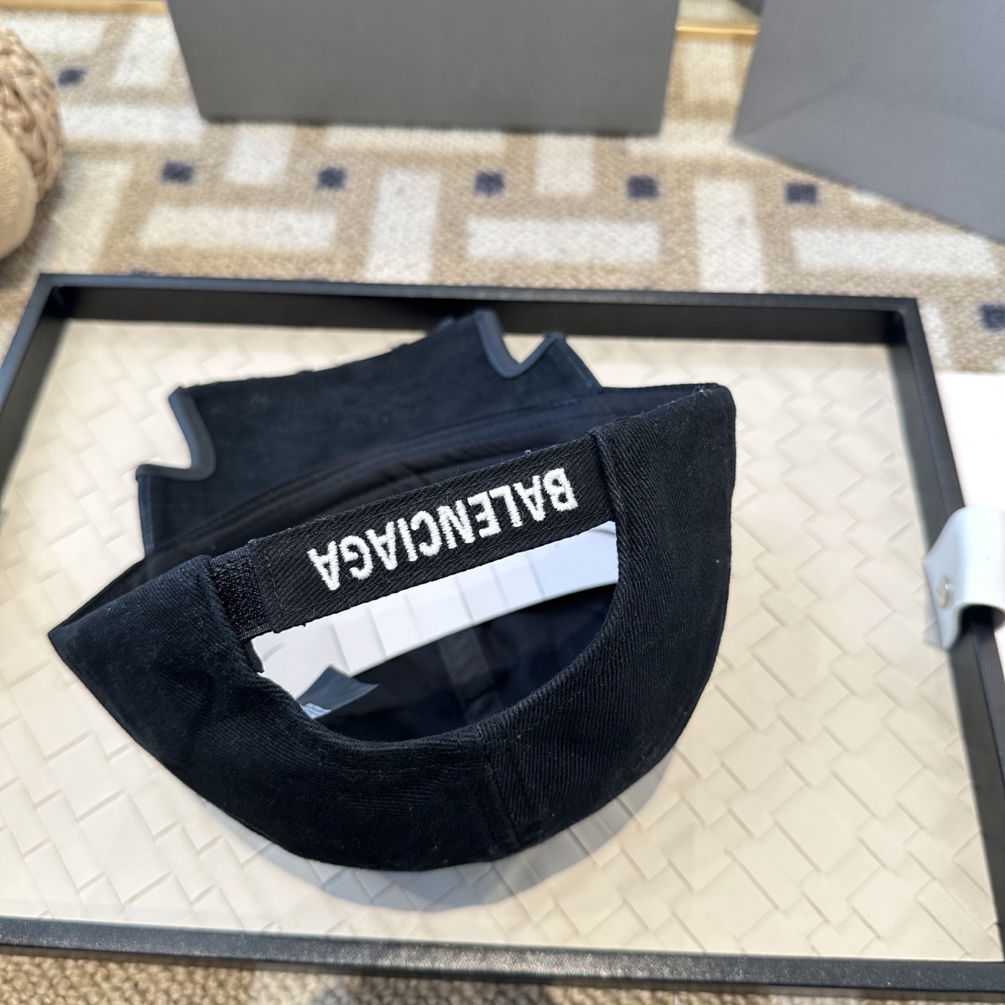 新品Balenciaga 巴黎世家字母新款棒球帽现货秒发🧢简约时尚超级无敌好看的帽子！情侣款！