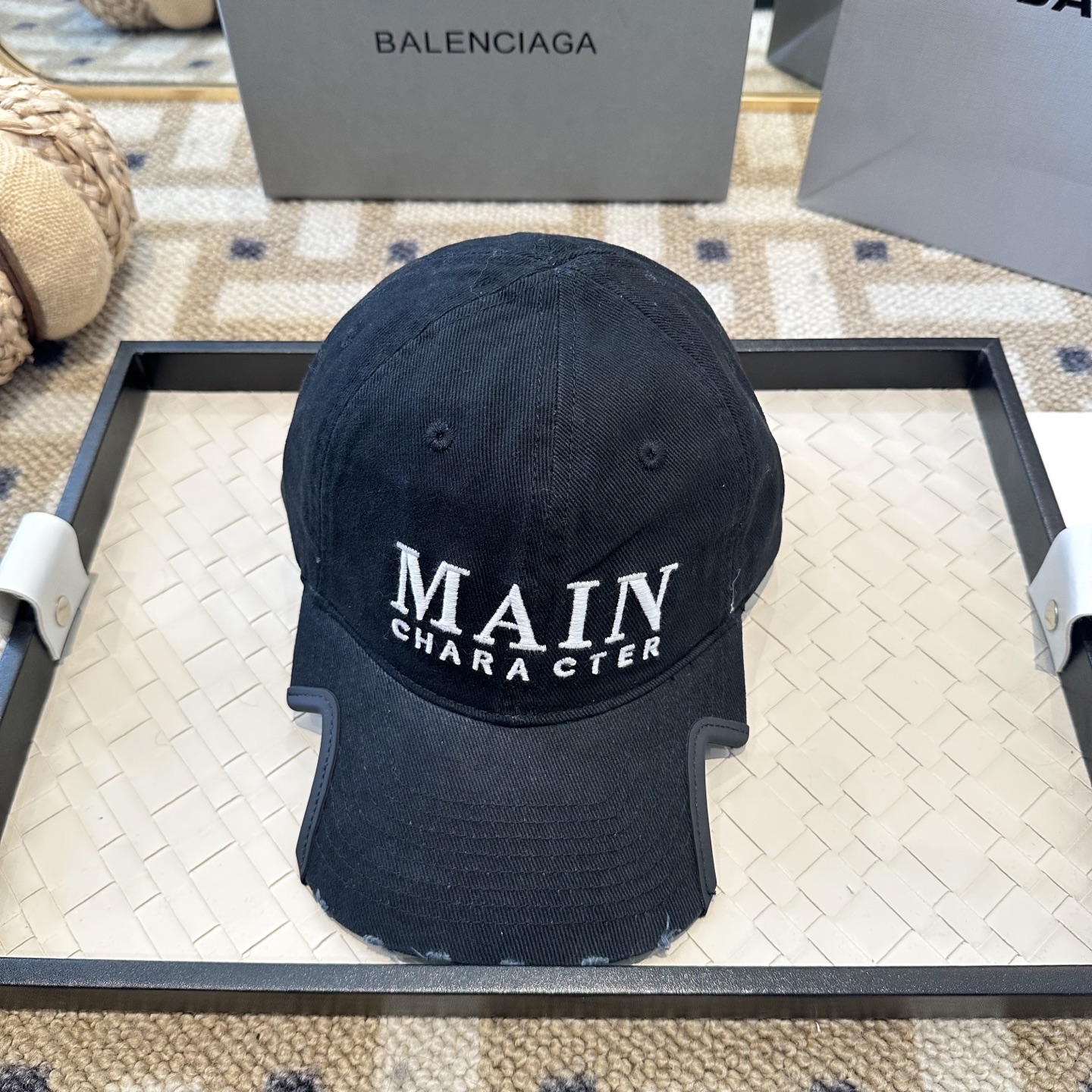 Balenciaga 新品Balenciaga 巴黎世家字母新款棒球帽
