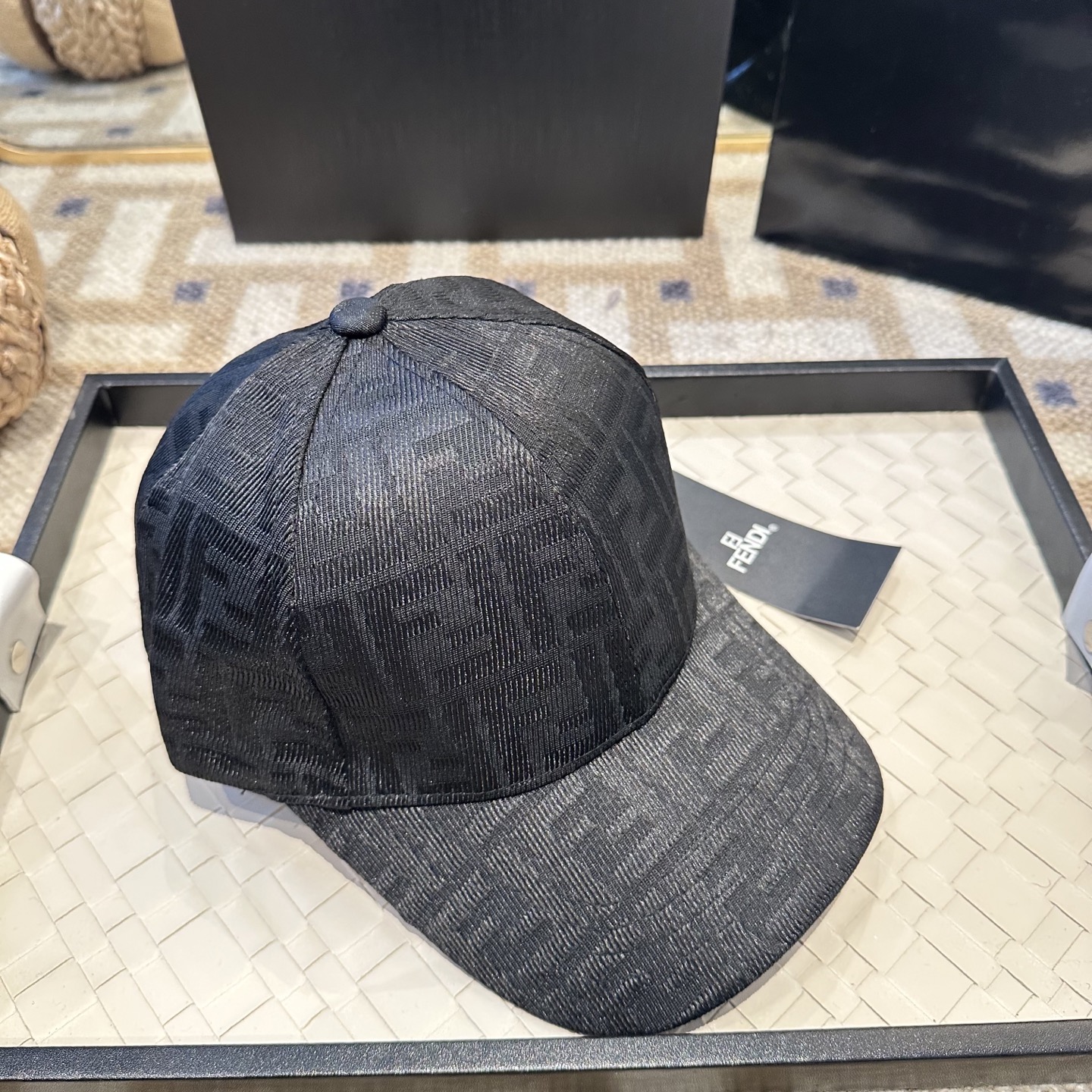Fendi FENDI芬迪 老花系列棒球帽 FF中古单品，气质穿搭单品，质量杠杠