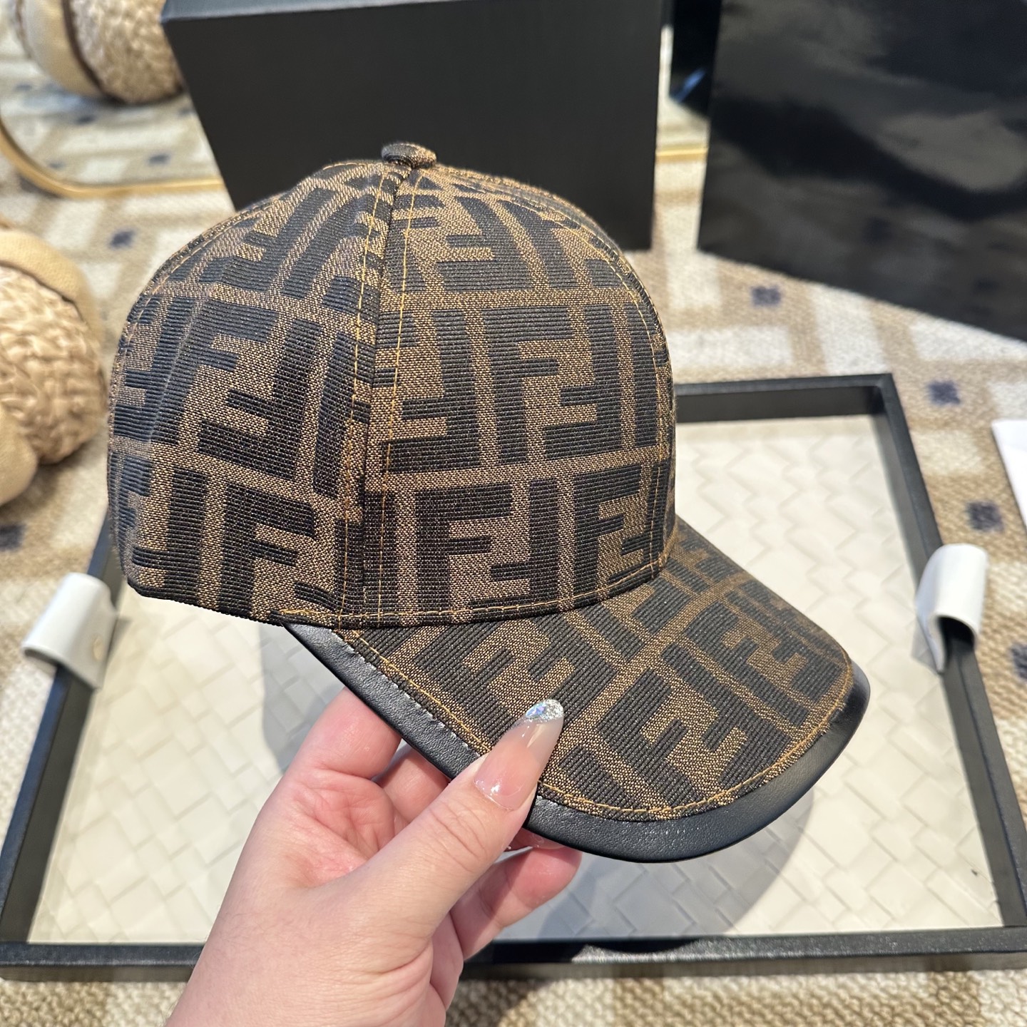 Fendi FENDI芬迪 老花系列棒球帽 FF中古单品，气质穿搭单品，质量杠杠