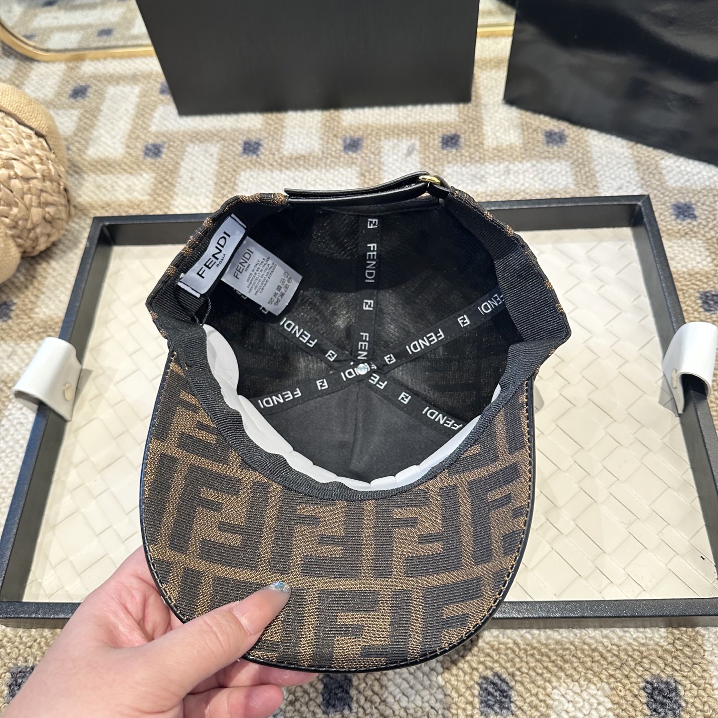 Fendi FENDI芬迪 老花系列棒球帽 FF中古单品，气质穿搭单品，质量杠杠
