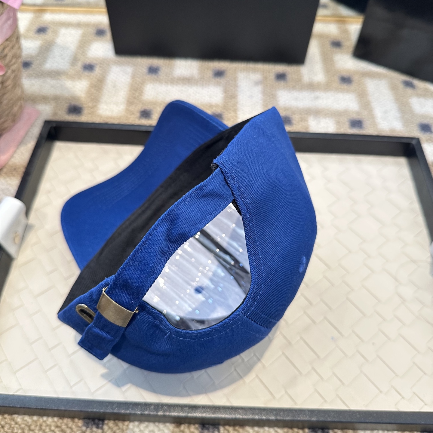 Alo 🔥爆款 新款棒球帽定制面料，简约时尚更透气，超火爆现货秒发