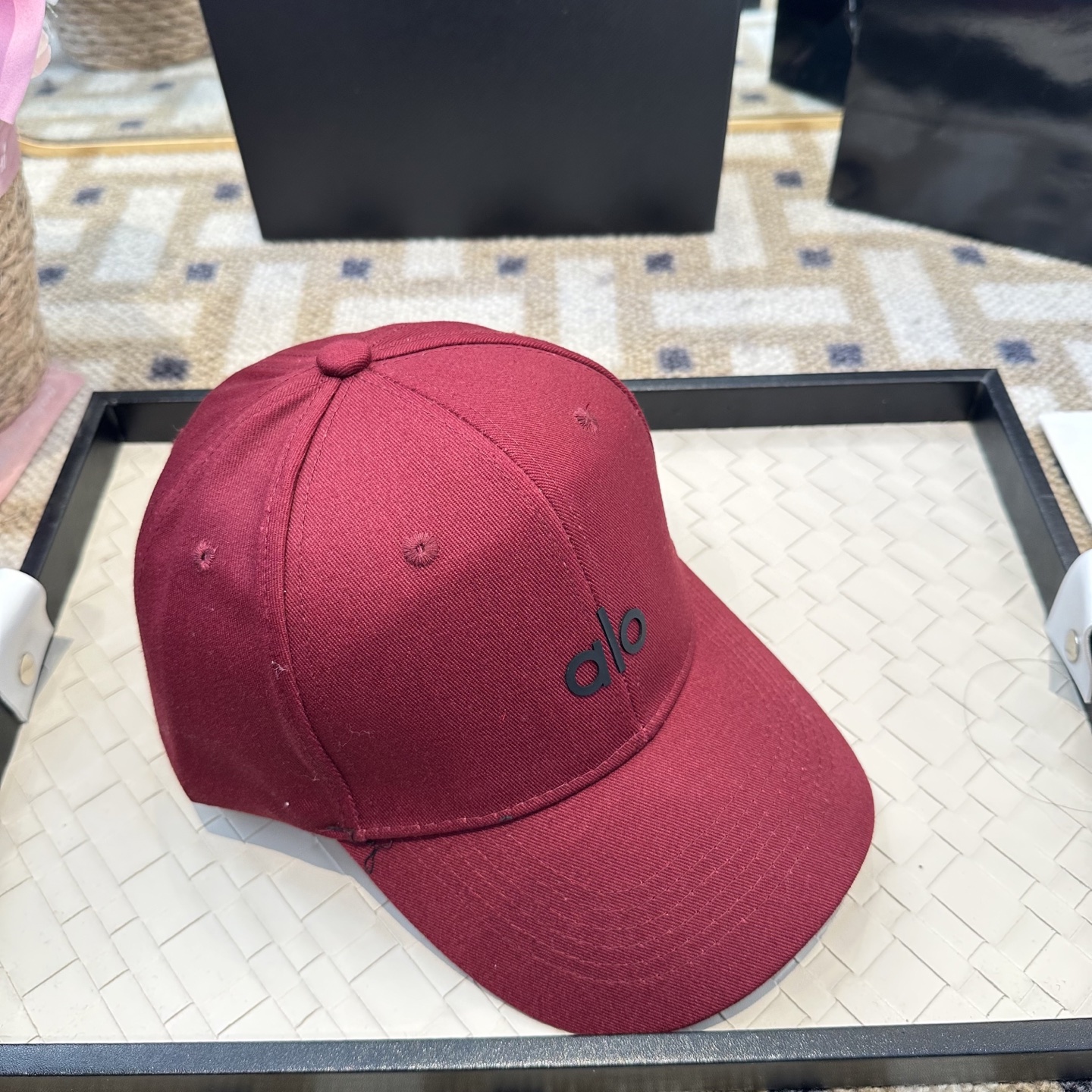 Alo 🔥爆款 新款棒球帽定制面料，简约时尚更透气，超火爆现货秒发