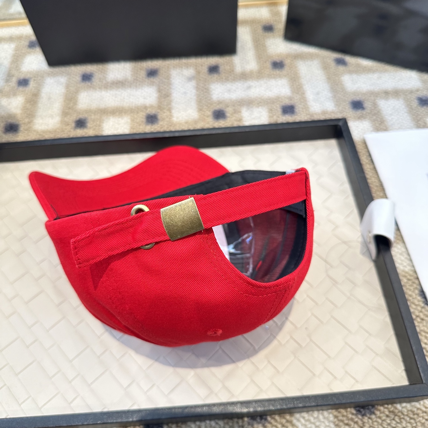 Alo 🔥爆款 新款棒球帽定制面料，简约时尚更透气，超火爆现货秒发