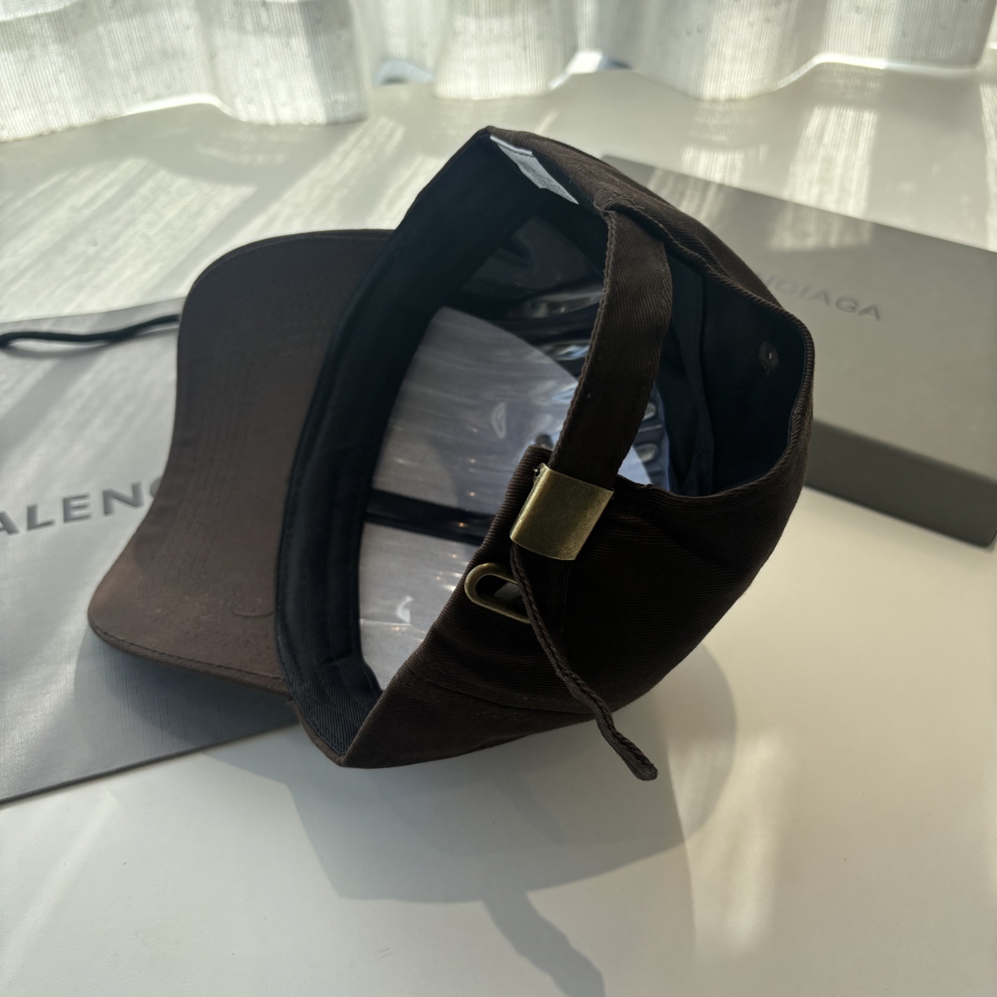新品Balenciaga 巴黎世家字母新款棒球帽现货秒发🧢简约时尚超级无敌好看的帽子！情侣款！
