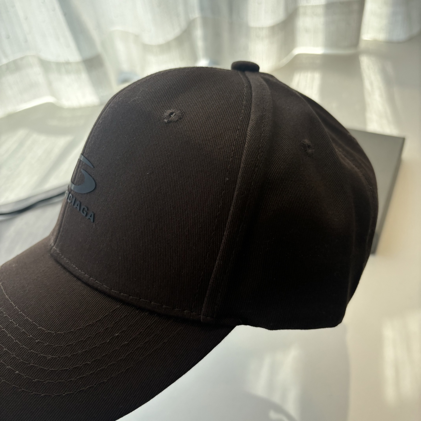 新品Balenciaga 巴黎世家字母新款棒球帽现货秒发🧢简约时尚超级无敌好看的帽子！情侣款！