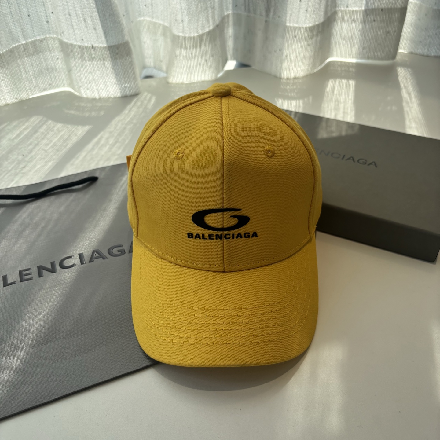 新品Balenciaga 巴黎世家字母新款棒球帽现货秒发🧢简约时尚超级无敌好看的帽子！情侣款！