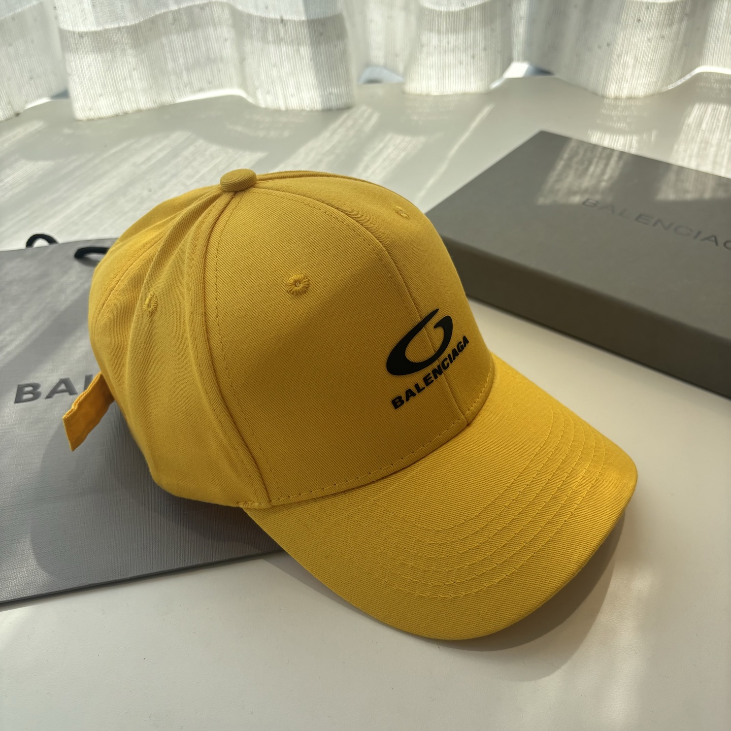 新品Balenciaga 巴黎世家字母新款棒球帽现货秒发🧢简约时尚超级无敌好看的帽子！情侣款！