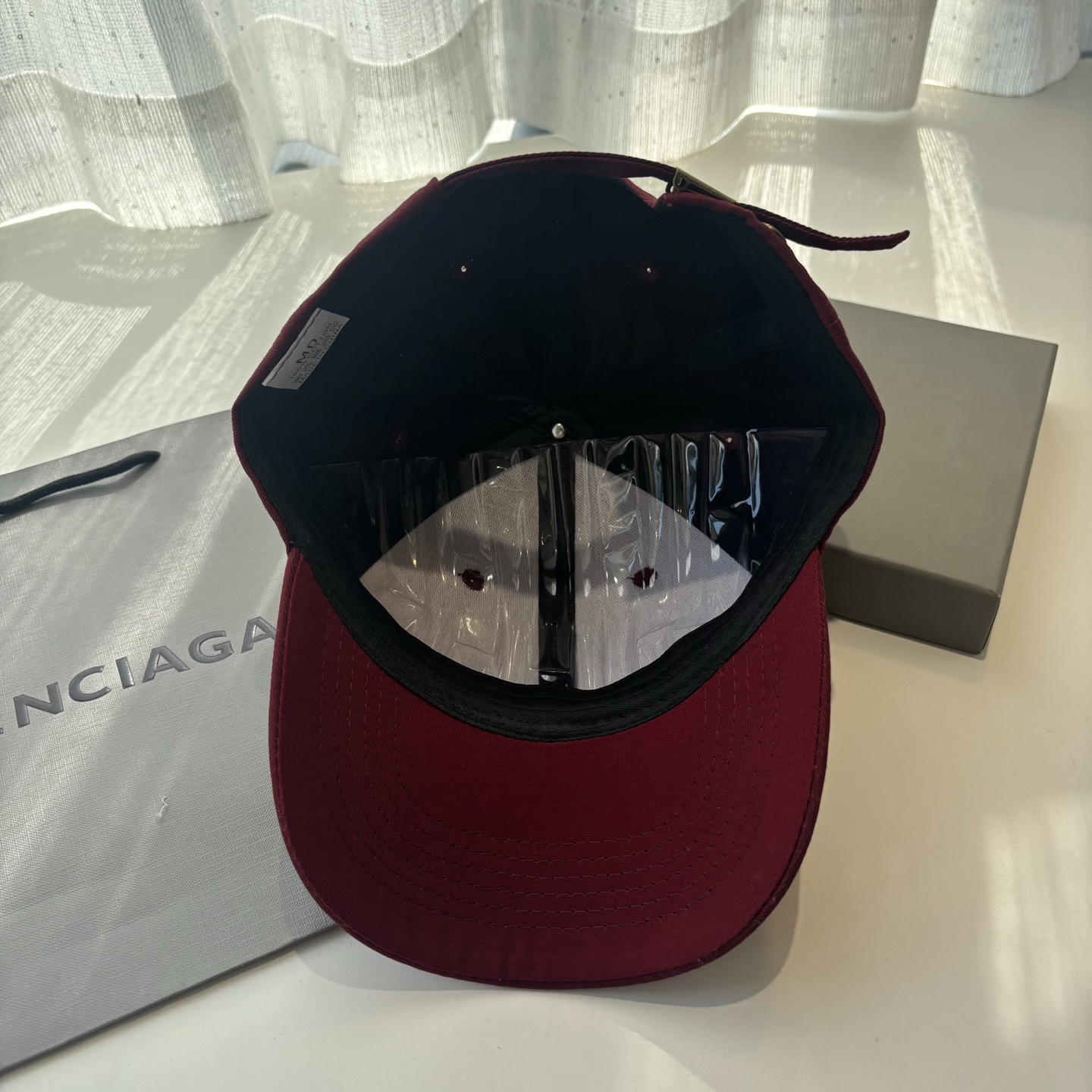 新品Balenciaga 巴黎世家字母新款棒球帽现货秒发🧢简约时尚超级无敌好看的帽子！情侣款！