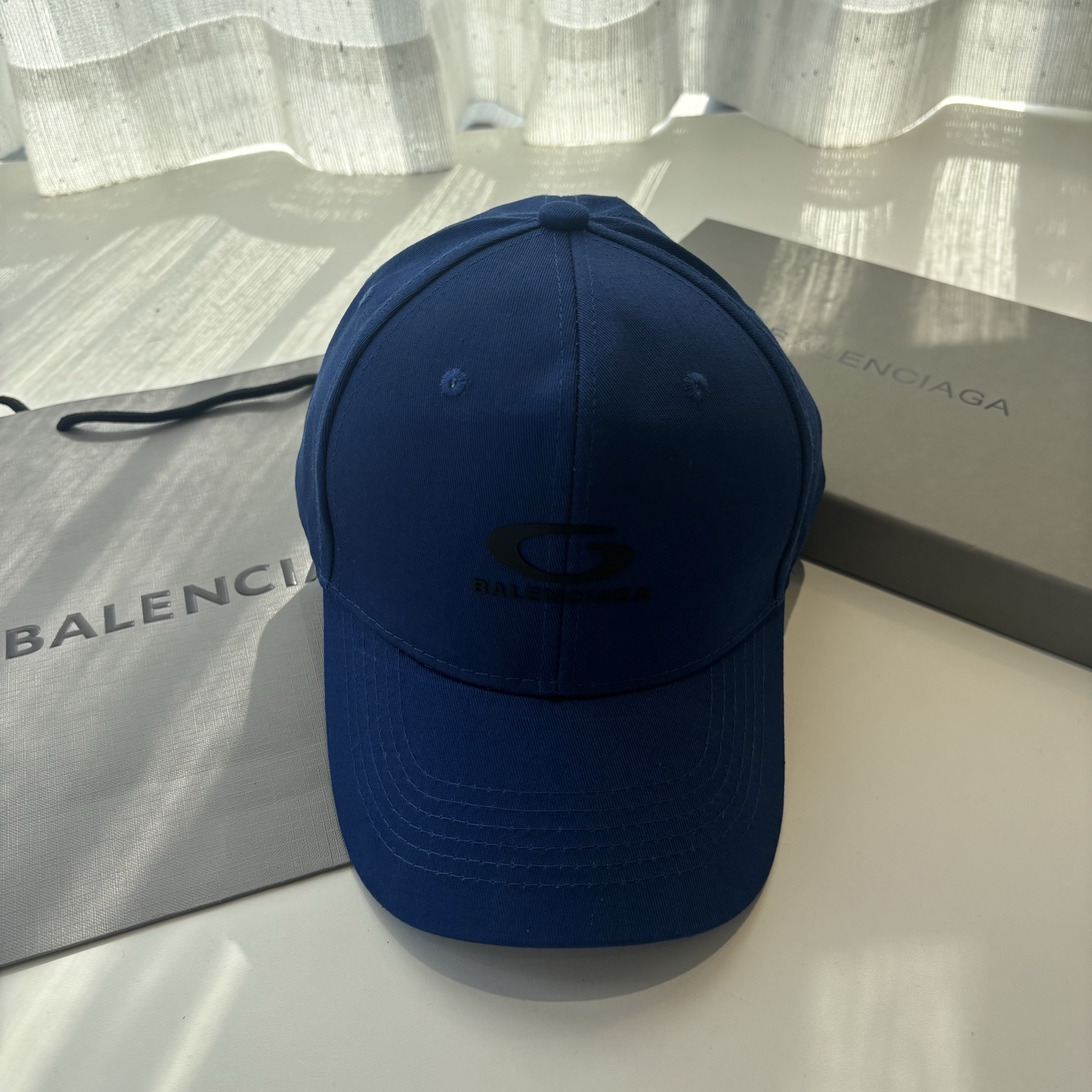 新品Balenciaga 巴黎世家字母新款棒球帽现货秒发🧢简约时尚超级无敌好看的帽子！情侣款！