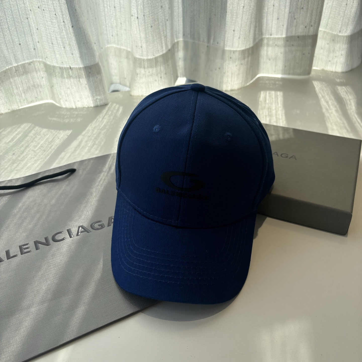 新品Balenciaga 巴黎世家字母新款棒球帽现货秒发🧢简约时尚超级无敌好看的帽子！情侣款！