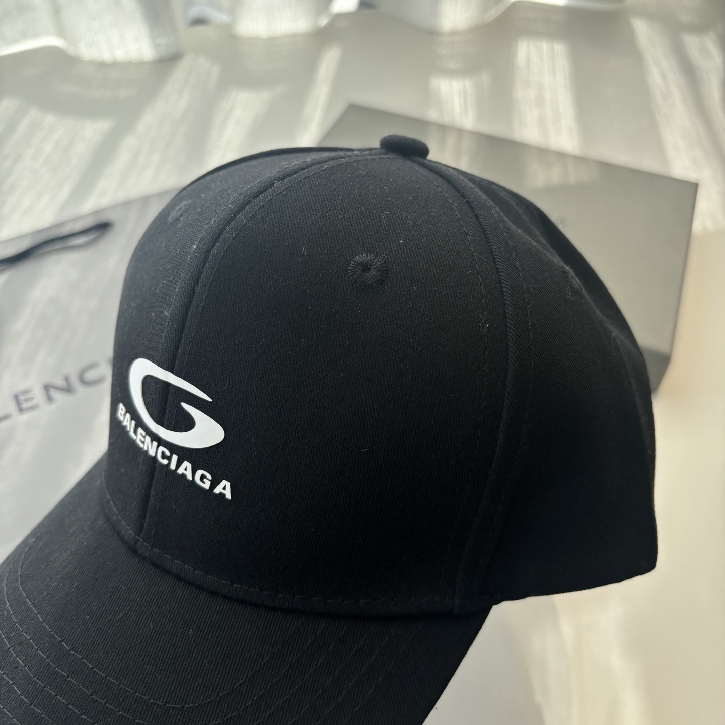 新品Balenciaga 巴黎世家字母新款棒球帽现货秒发🧢简约时尚超级无敌好看的帽子！情侣款！