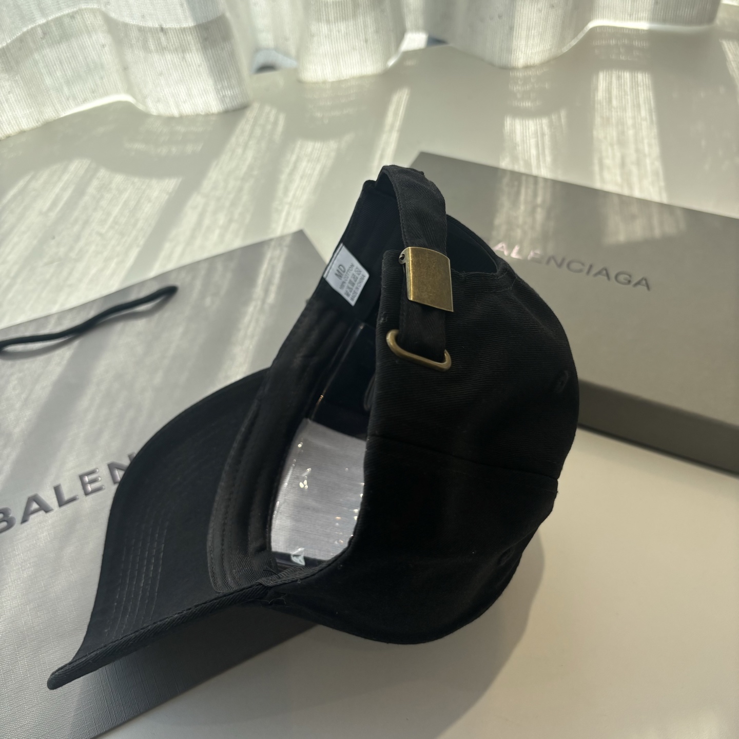 新品Balenciaga 巴黎世家字母新款棒球帽现货秒发🧢简约时尚超级无敌好看的帽子！情侣款！