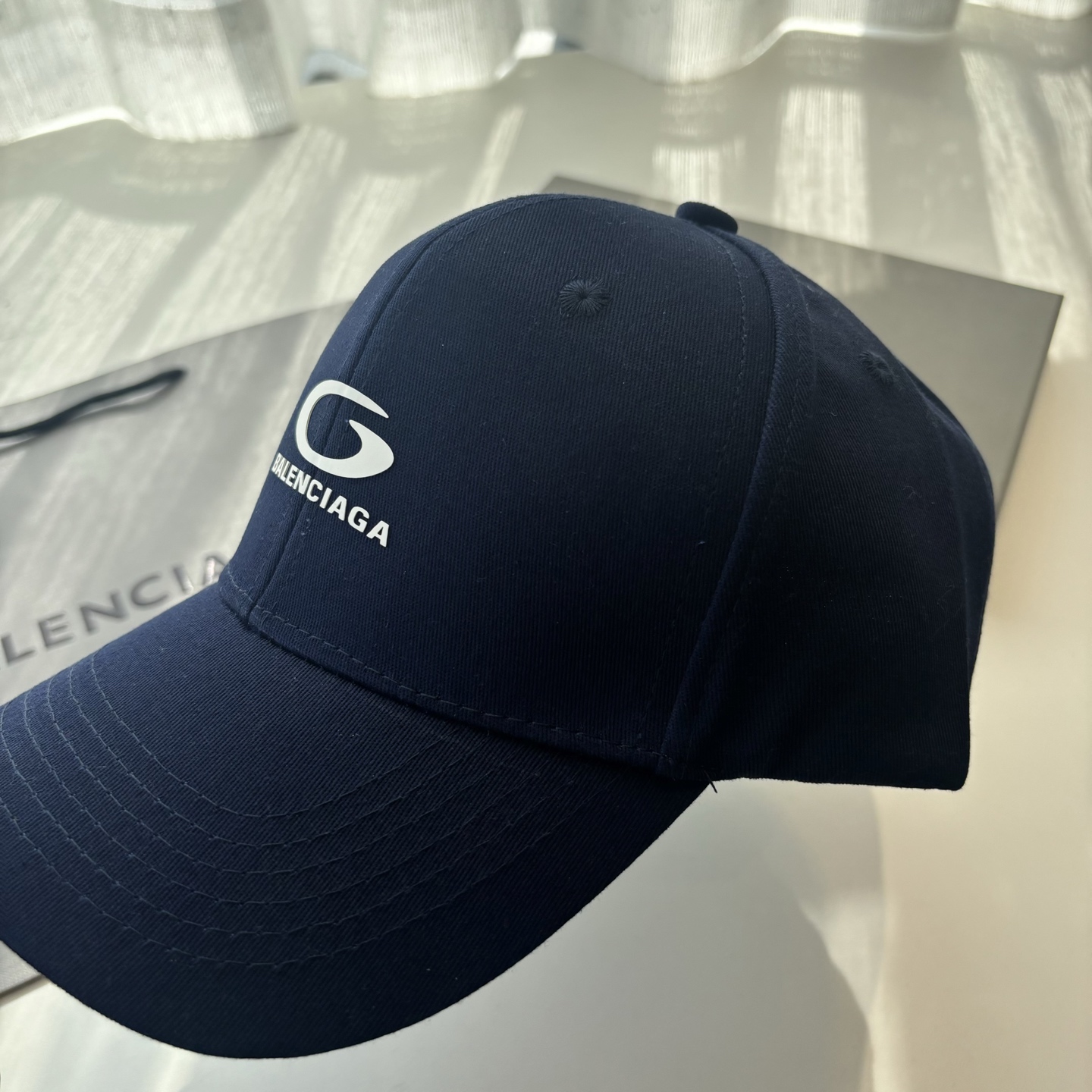新品Balenciaga 巴黎世家字母新款棒球帽现货秒发🧢简约时尚超级无敌好看的帽子！情侣款！