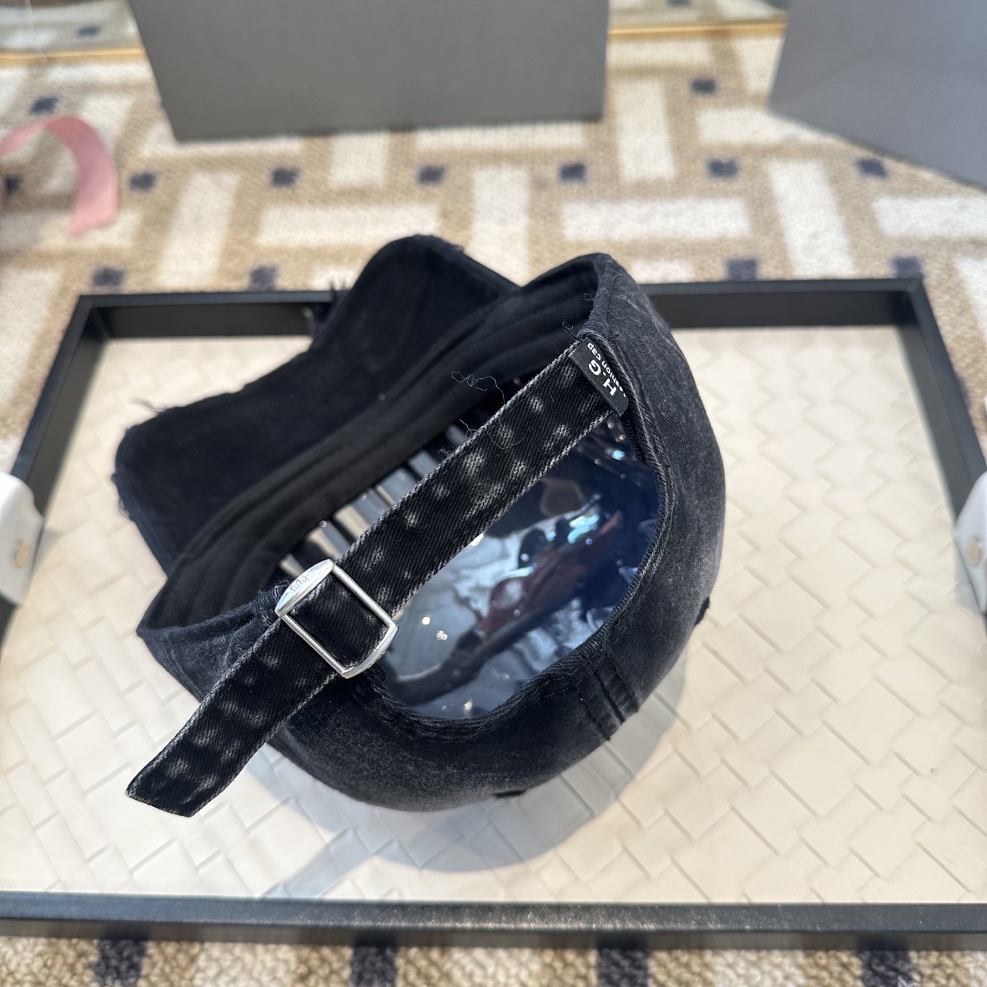 新品Balenciaga 巴黎世家字母新款棒球帽现货秒发🧢简约时尚超级无敌好看的帽子！情侣款！