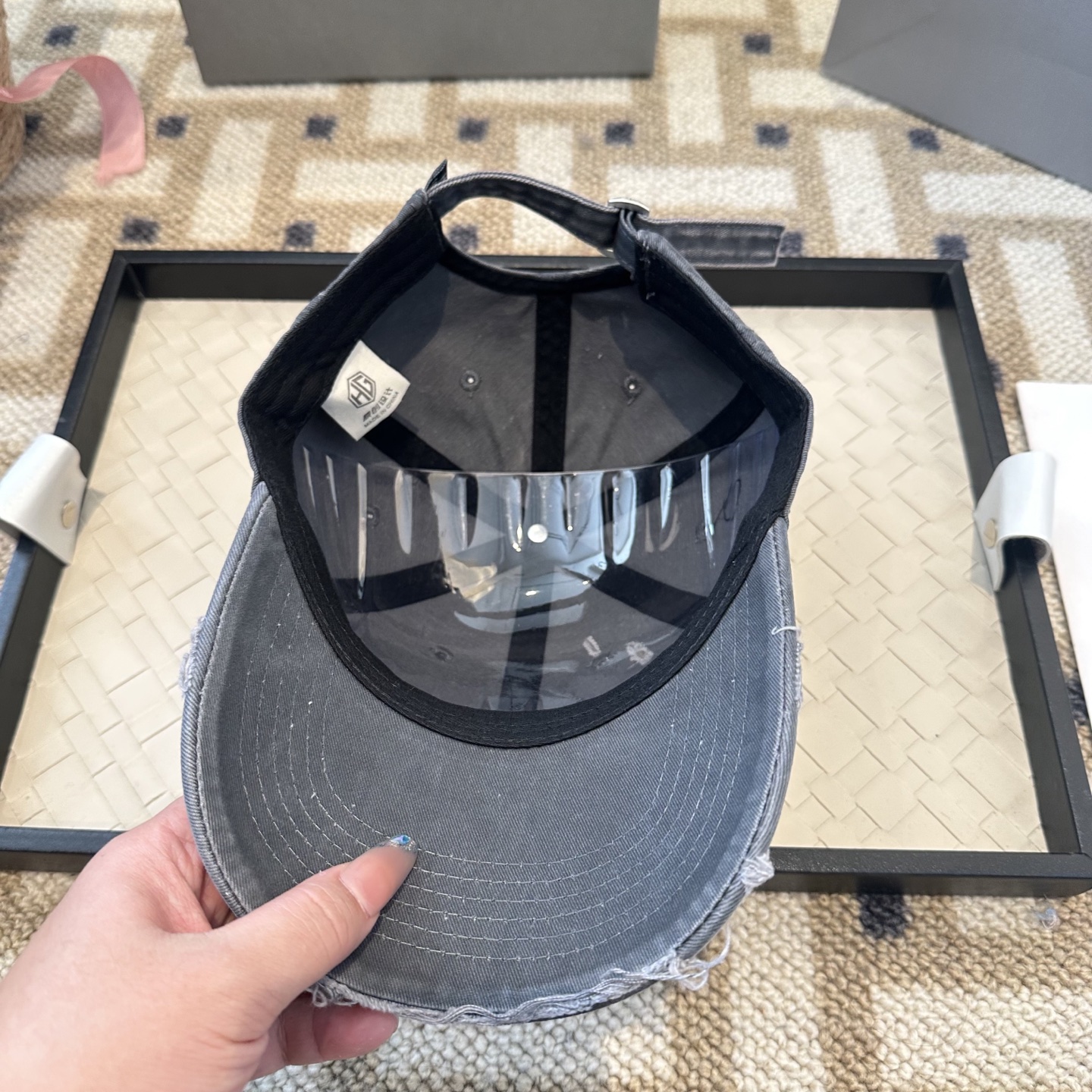 新品Balenciaga 巴黎世家字母新款棒球帽现货秒发🧢简约时尚超级无敌好看的帽子！情侣款！