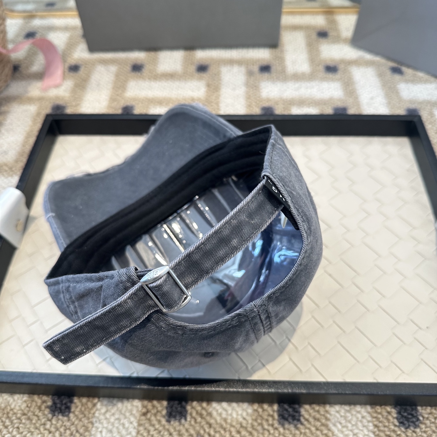 新品Balenciaga 巴黎世家字母新款棒球帽现货秒发🧢简约时尚超级无敌好看的帽子！情侣款！