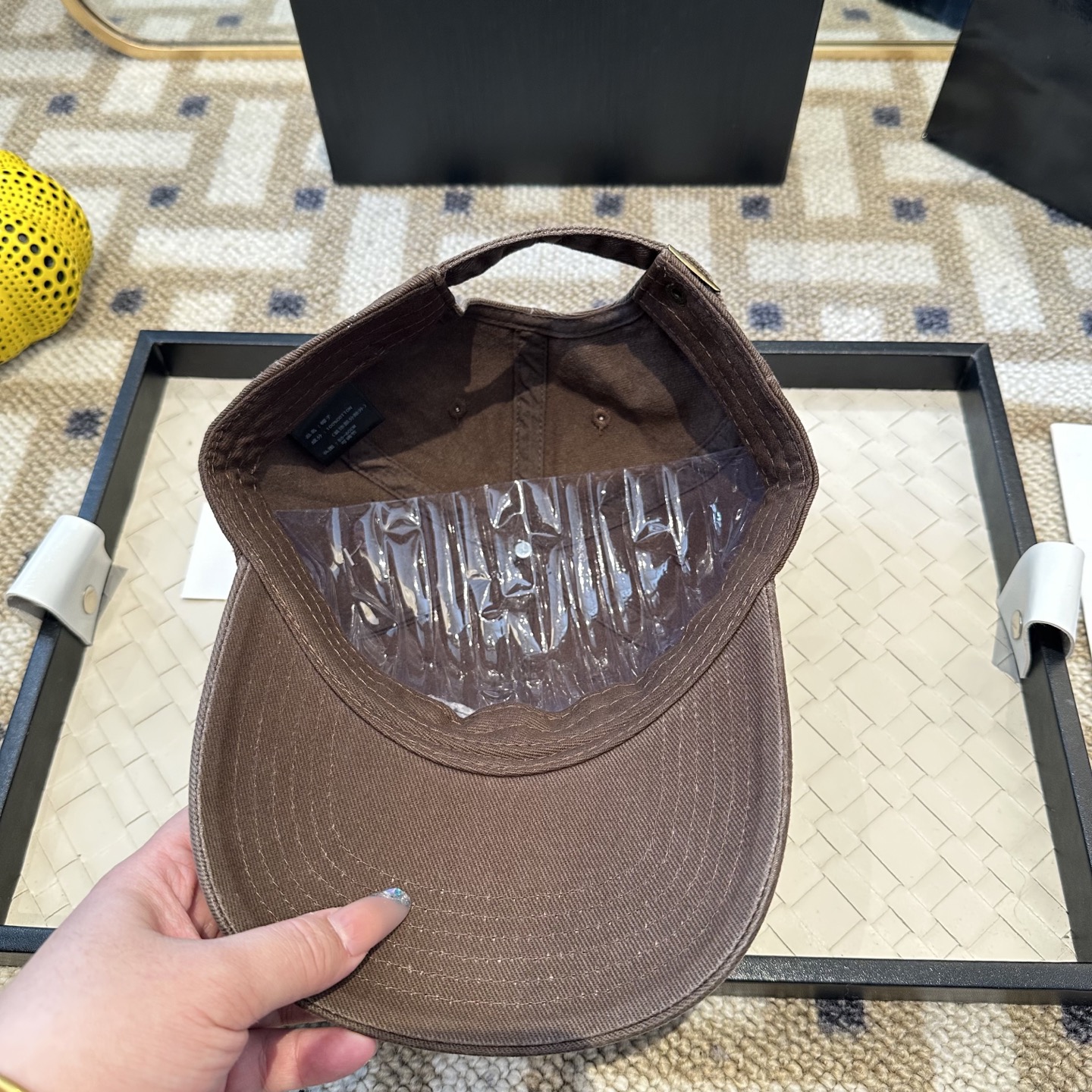 ACNE 潮牌棒球帽 简单休闲风的棒球帽 减龄百搭 适配度很高！简单随性~出街拍照拗造型非常加分~男女同