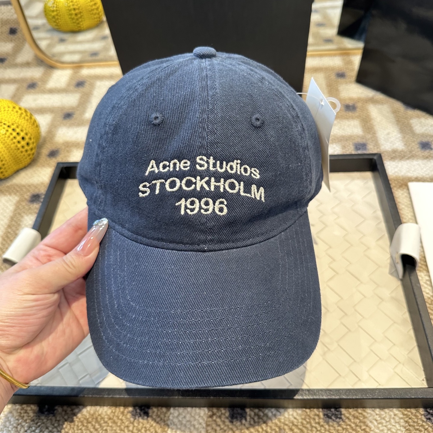 ACNE 潮牌棒球帽 简单休闲风的棒球帽 减龄百搭 适配度很高！简单随性~出街拍照拗造型非常加分~男女同