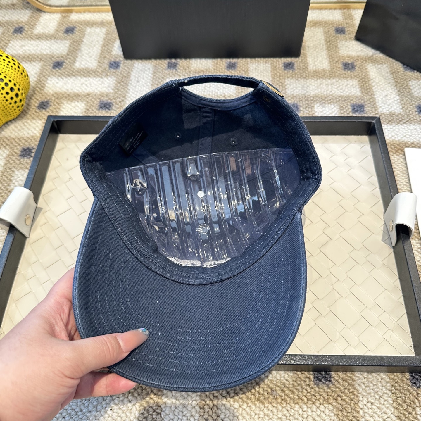 ACNE 潮牌棒球帽 简单休闲风的棒球帽 减龄百搭 适配度很高！简单随性~出街拍照拗造型非常加分~男女同