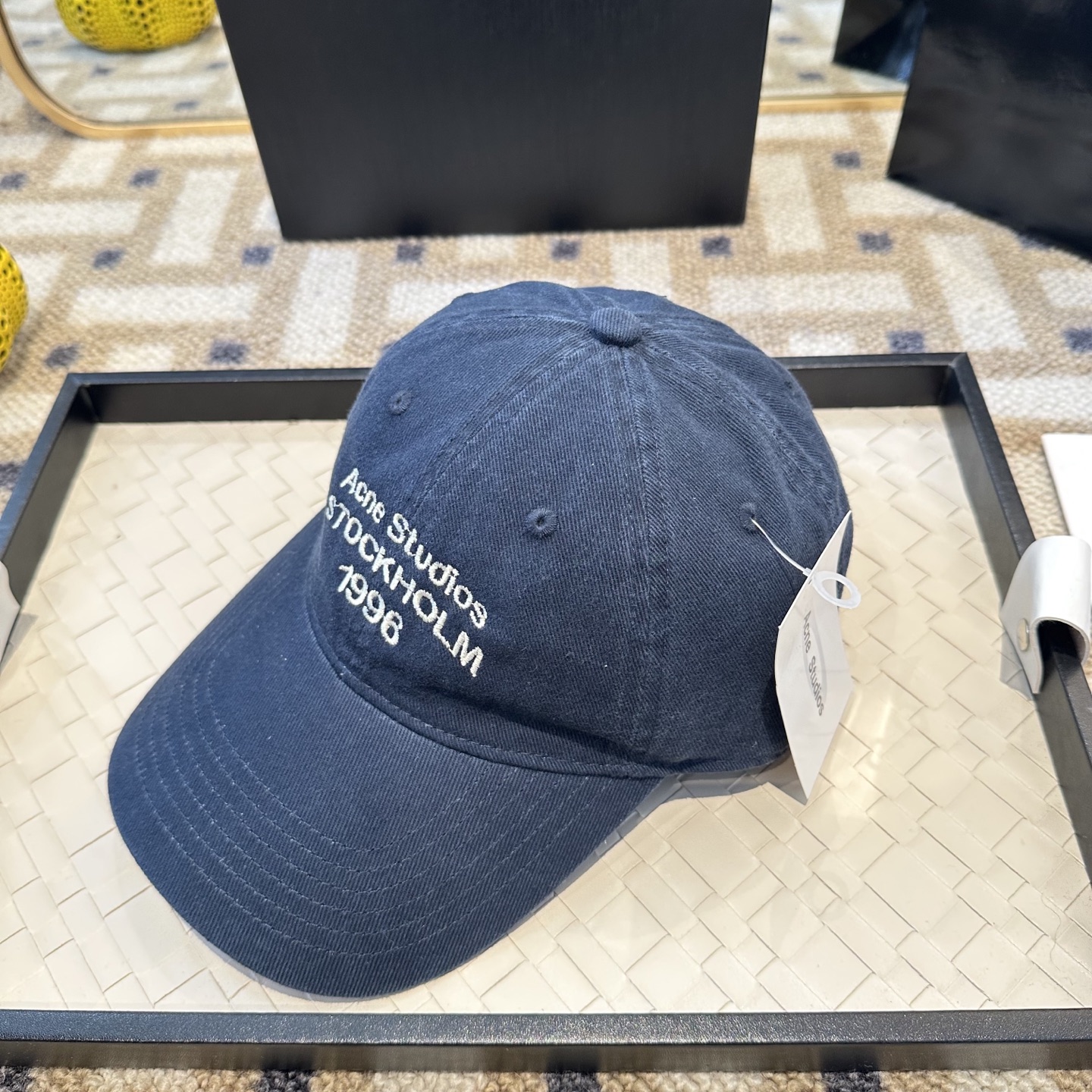 ACNE 潮牌棒球帽 简单休闲风的棒球帽 减龄百搭 适配度很高！简单随性~出街拍照拗造型非常加分~男女同