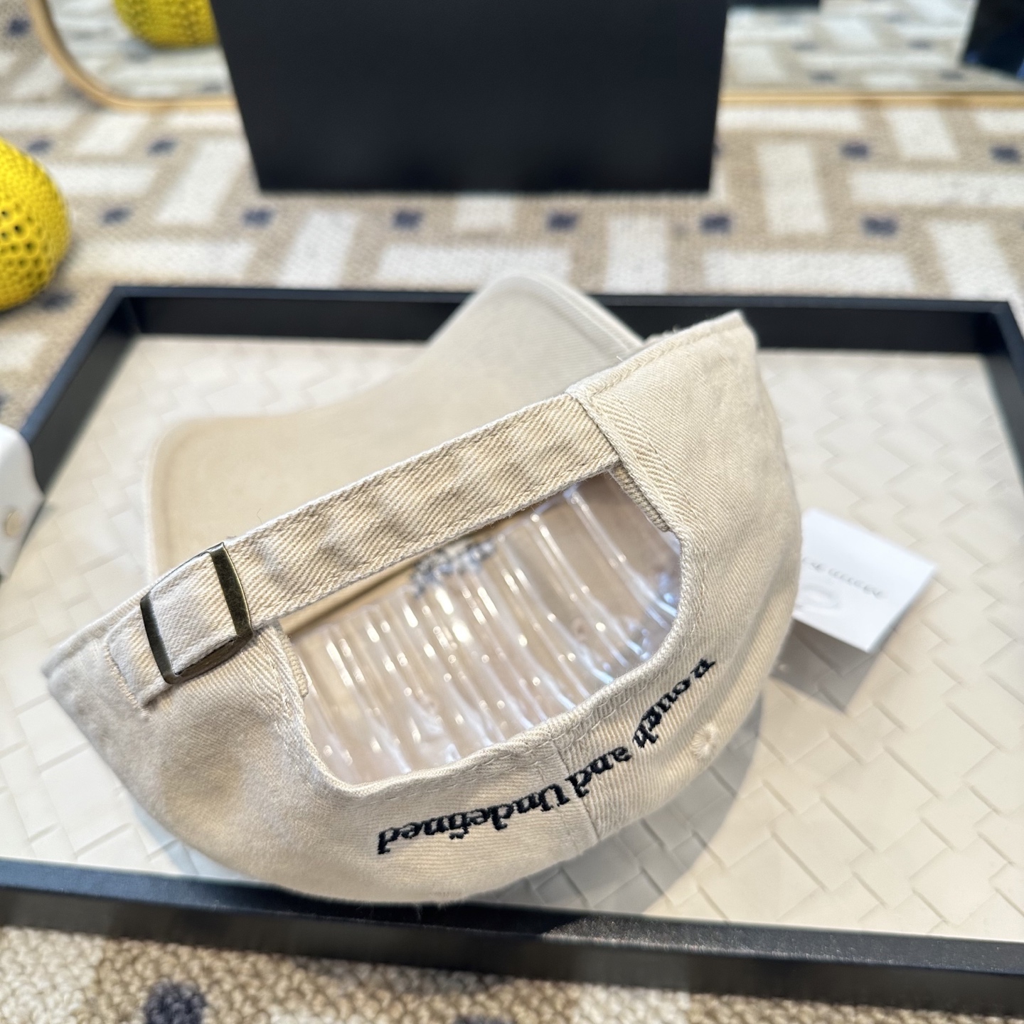 Matin Kim 潮牌棒球帽 简单休闲风的棒球帽 减龄百搭 适配度很高！简单随性~出街拍照拗造型非常加