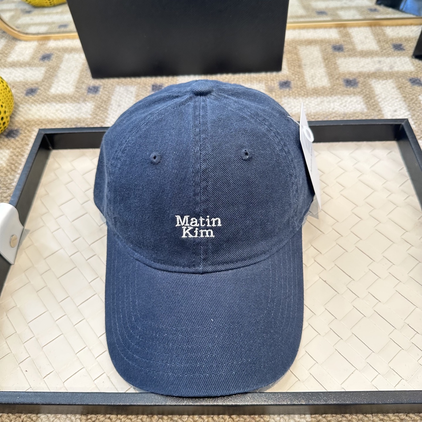 Matin Kim 潮牌棒球帽 简单休闲风的棒球帽 减龄百搭 适配度很高！简单随性~出街拍照拗造型非常加