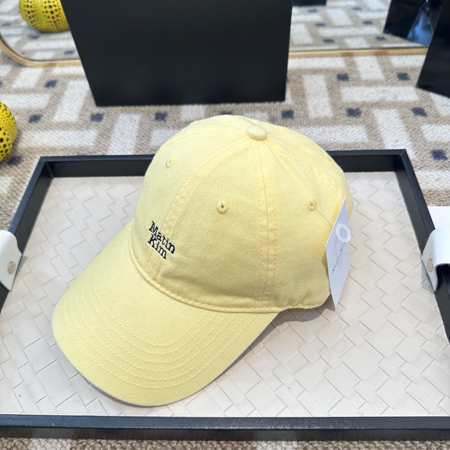 Matin Kim 潮牌棒球帽 简单休闲风的棒球帽 减龄百搭 适配度很高！简单随性~出街拍照拗造型非常加