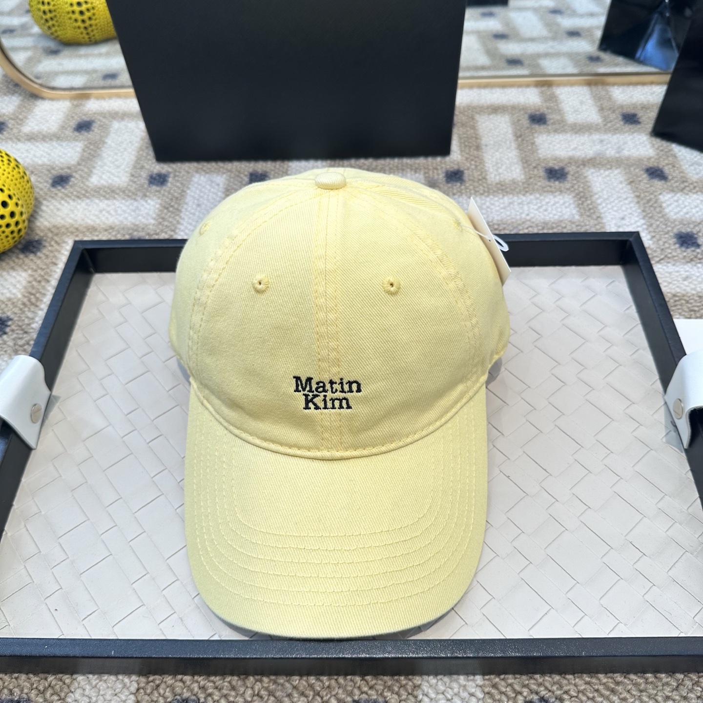 Matin Kim 潮牌棒球帽 简单休闲风的棒球帽 减龄百搭 适配度很高！简单随性~出街拍照拗造型非常加