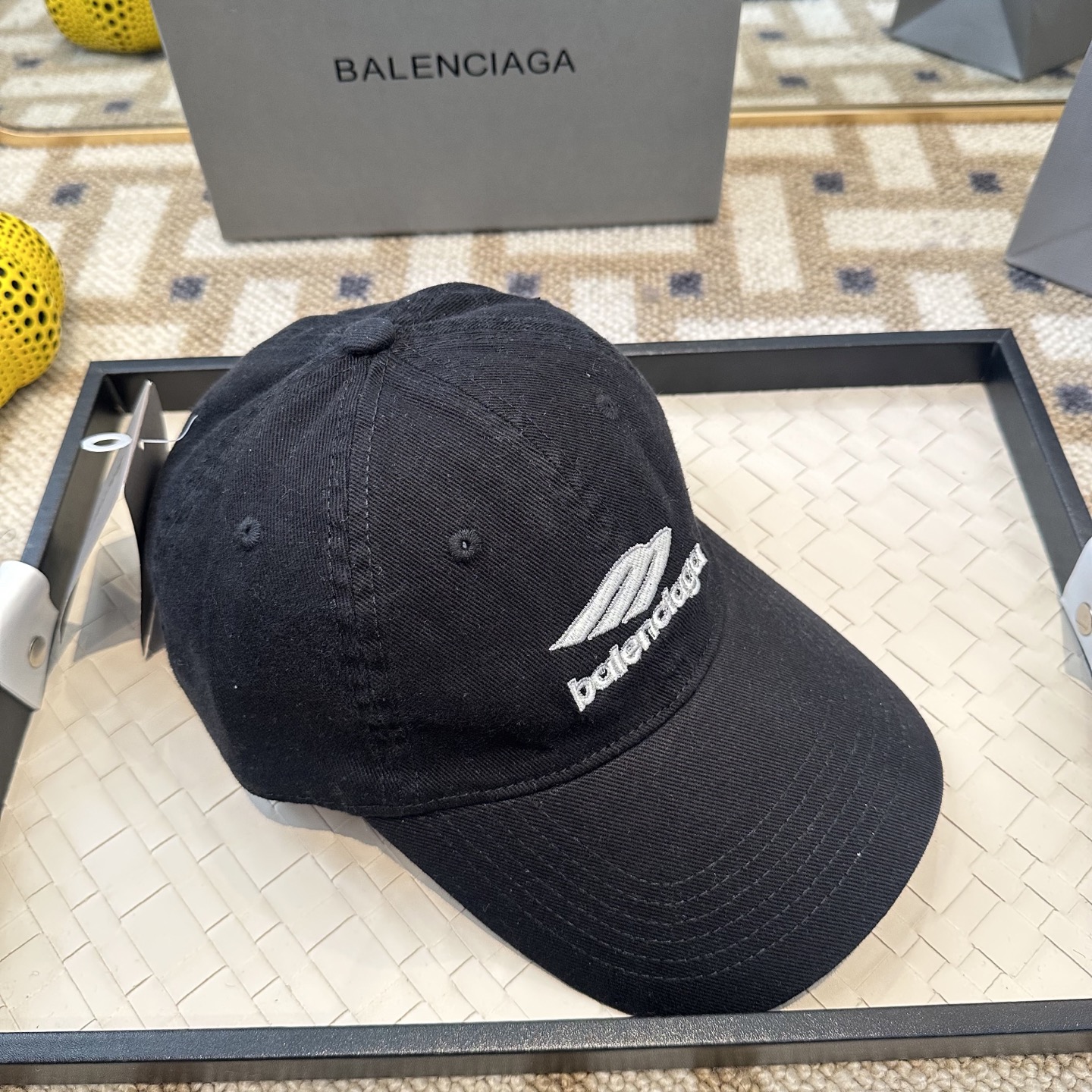 新品Balenciaga 巴黎世家字母新款棒球帽现货秒发🧢简约时尚超级无敌好看的帽子！情侣款！