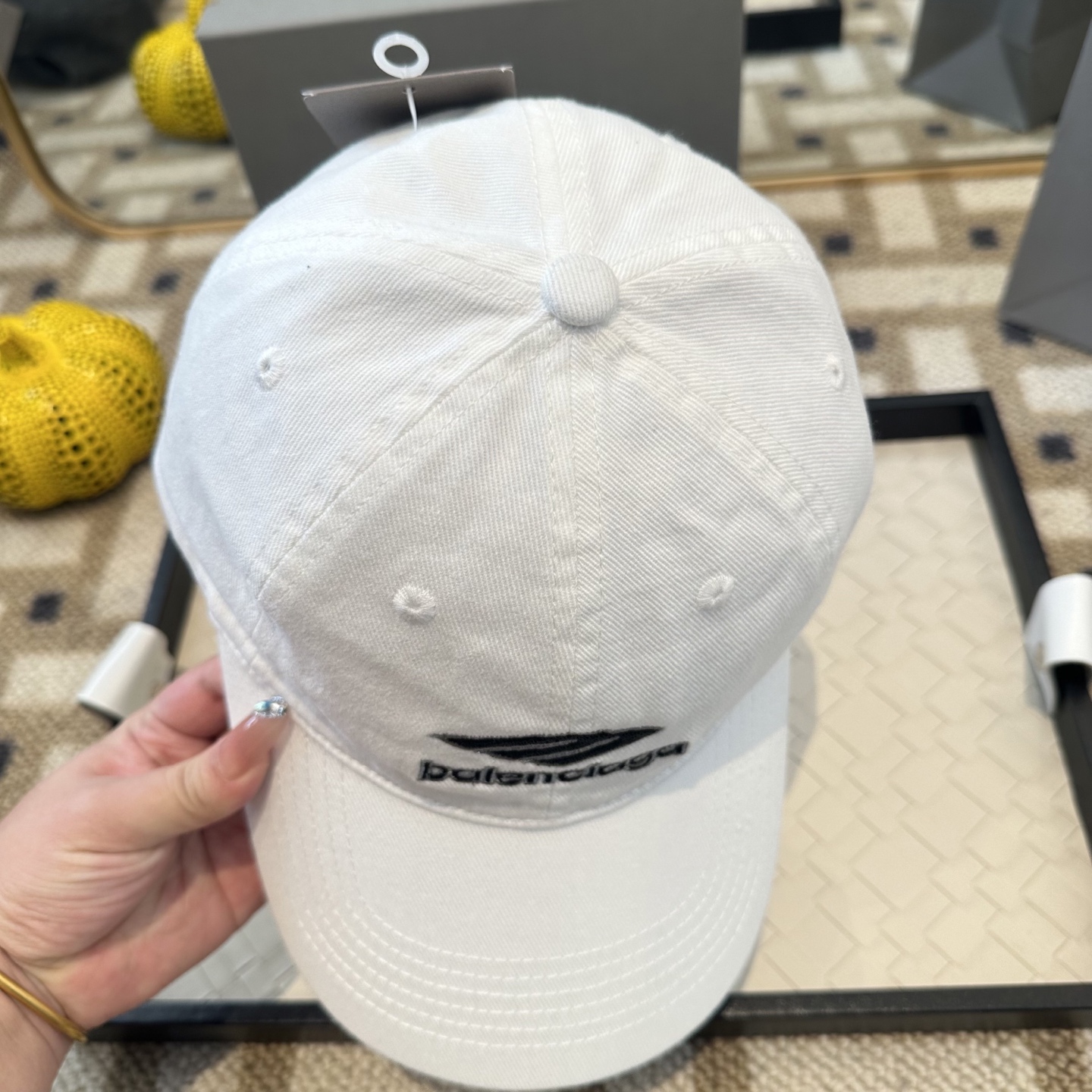 新品Balenciaga 巴黎世家字母新款棒球帽现货秒发🧢简约时尚超级无敌好看的帽子！情侣款！
