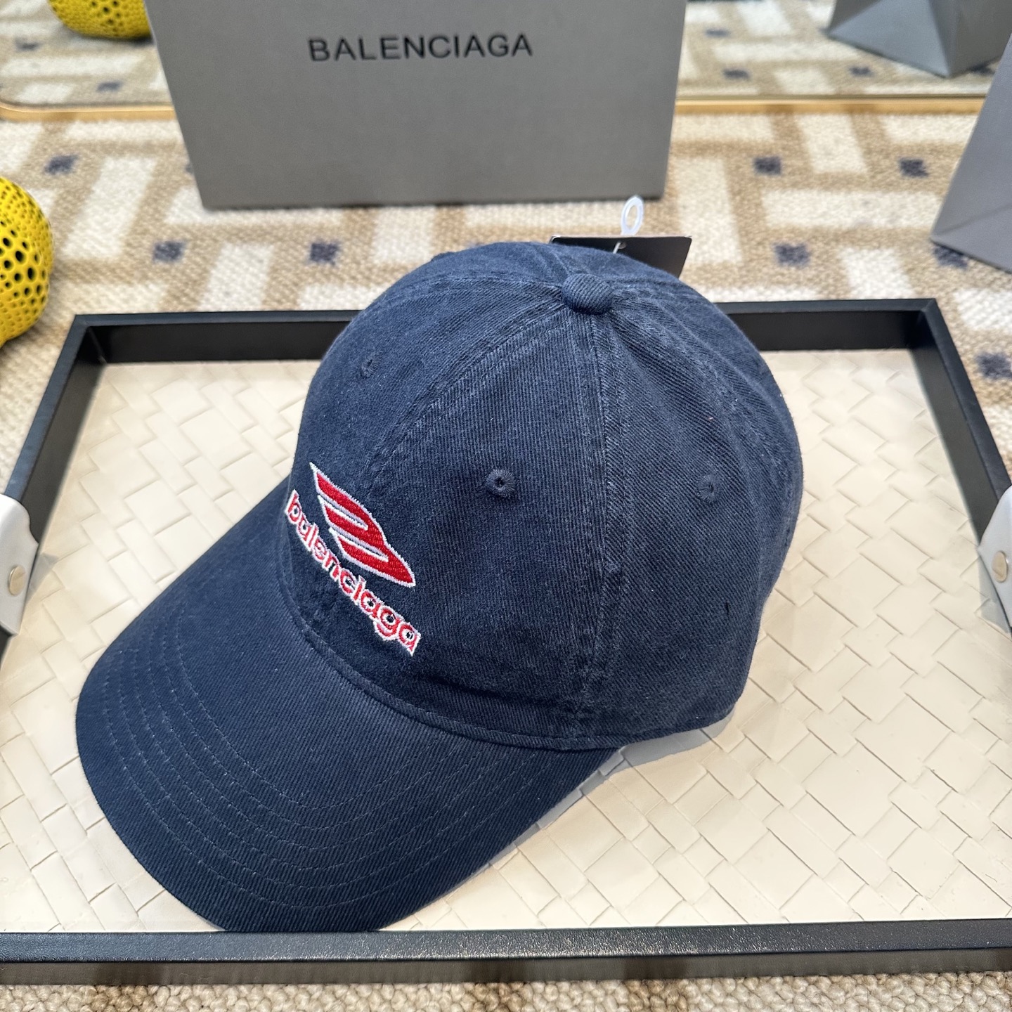 新品Balenciaga 巴黎世家字母新款棒球帽现货秒发🧢简约时尚超级无敌好看的帽子！情侣款！