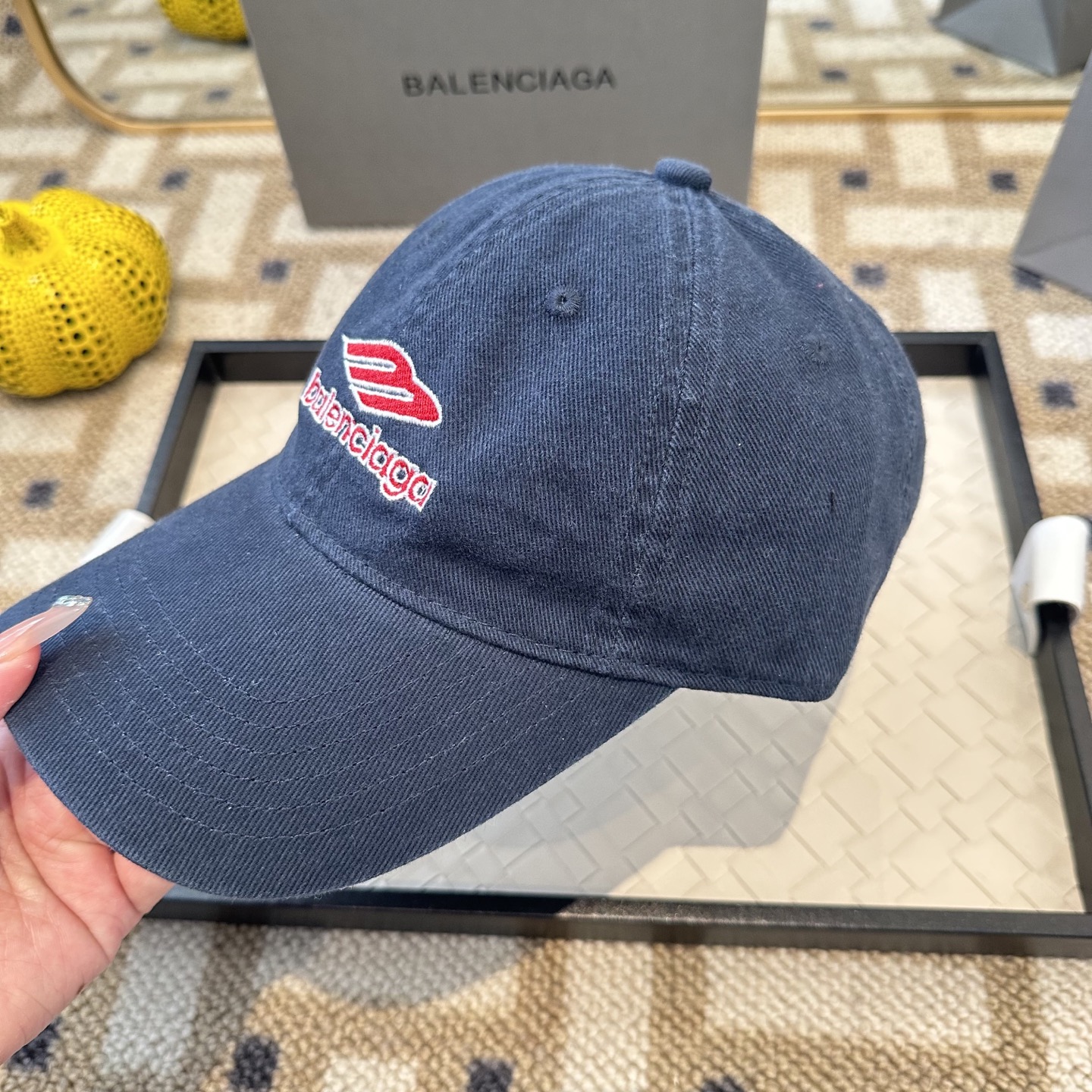 新品Balenciaga 巴黎世家字母新款棒球帽现货秒发🧢简约时尚超级无敌好看的帽子！情侣款！