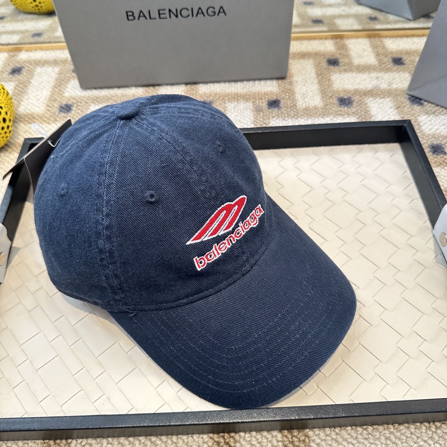 新品Balenciaga 巴黎世家字母新款棒球帽现货秒发🧢简约时尚超级无敌好看的帽子！情侣款！