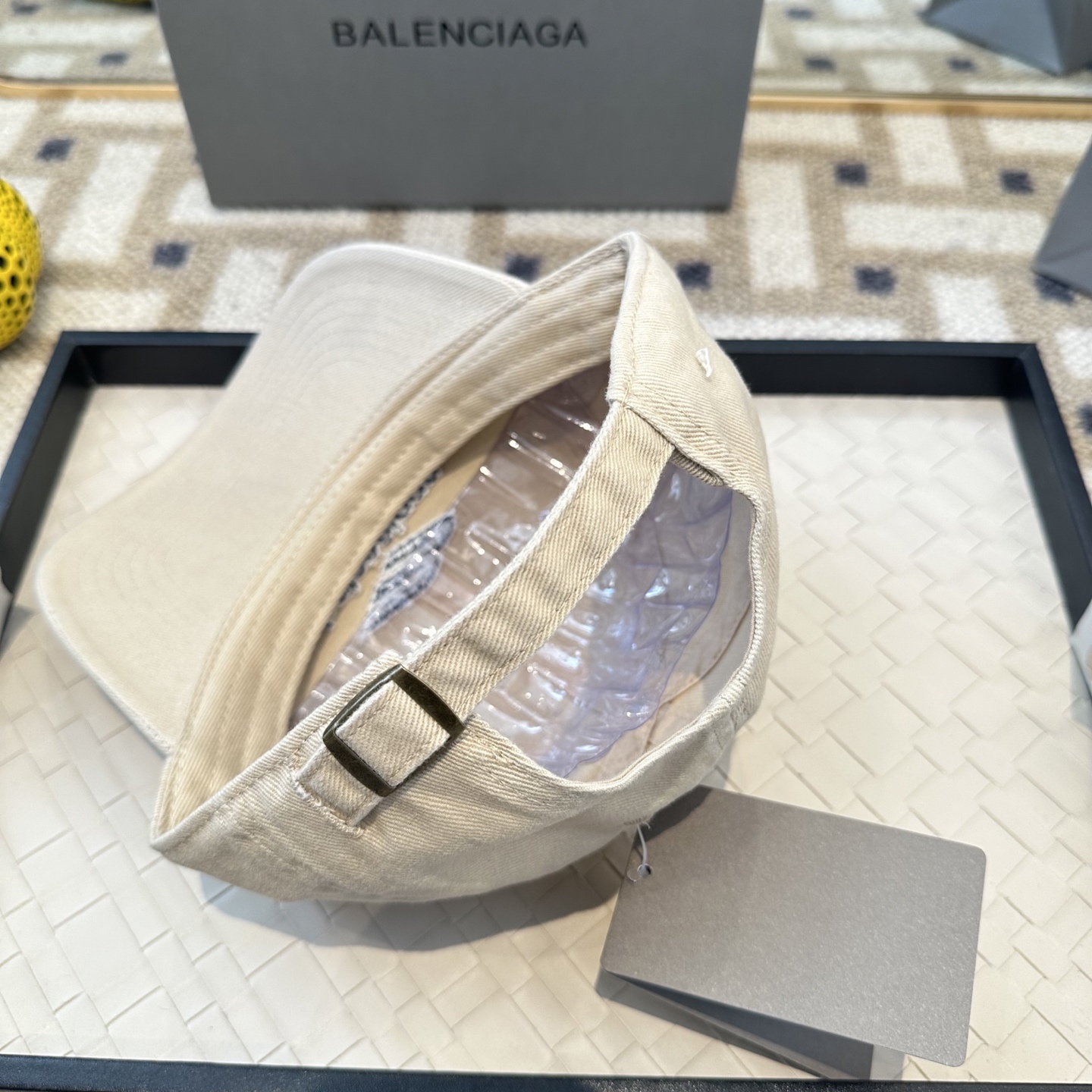 新品Balenciaga 巴黎世家字母新款棒球帽现货秒发🧢简约时尚超级无敌好看的帽子！情侣款！