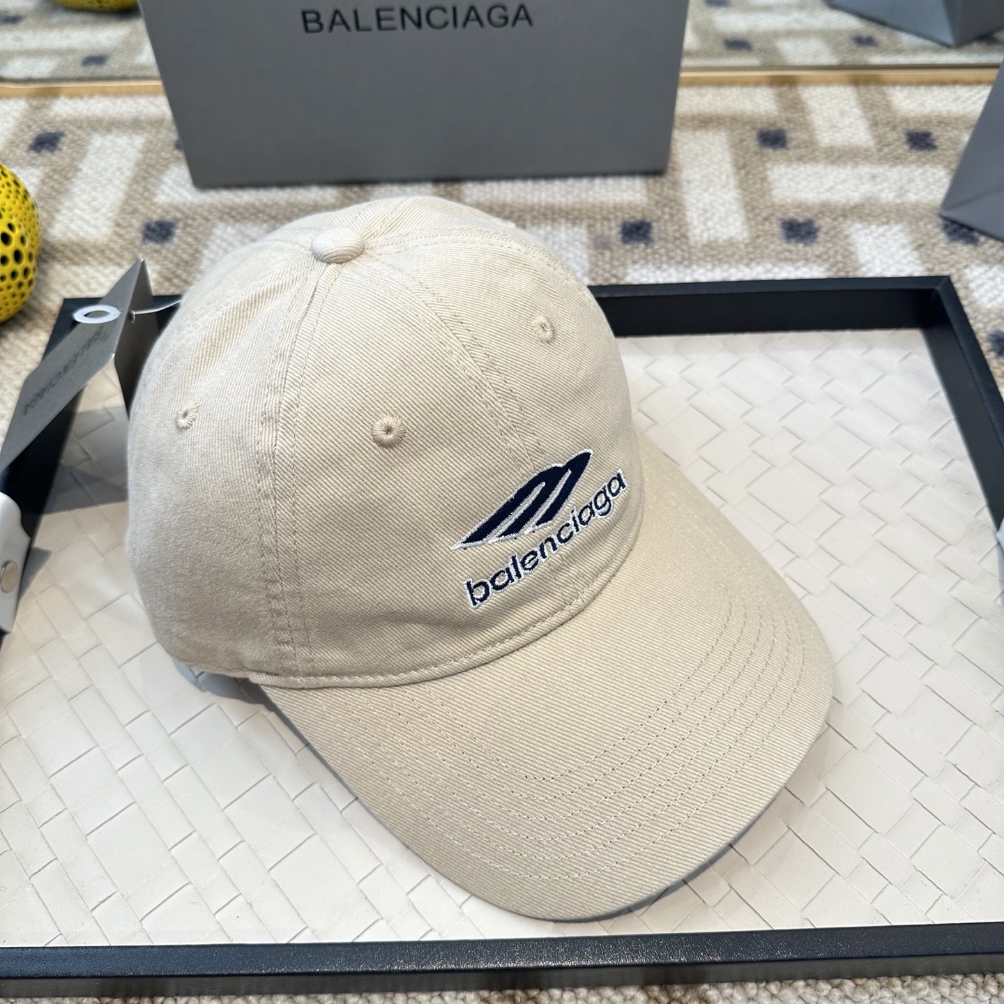 新品Balenciaga 巴黎世家字母新款棒球帽现货秒发🧢简约时尚超级无敌好看的帽子！情侣款！