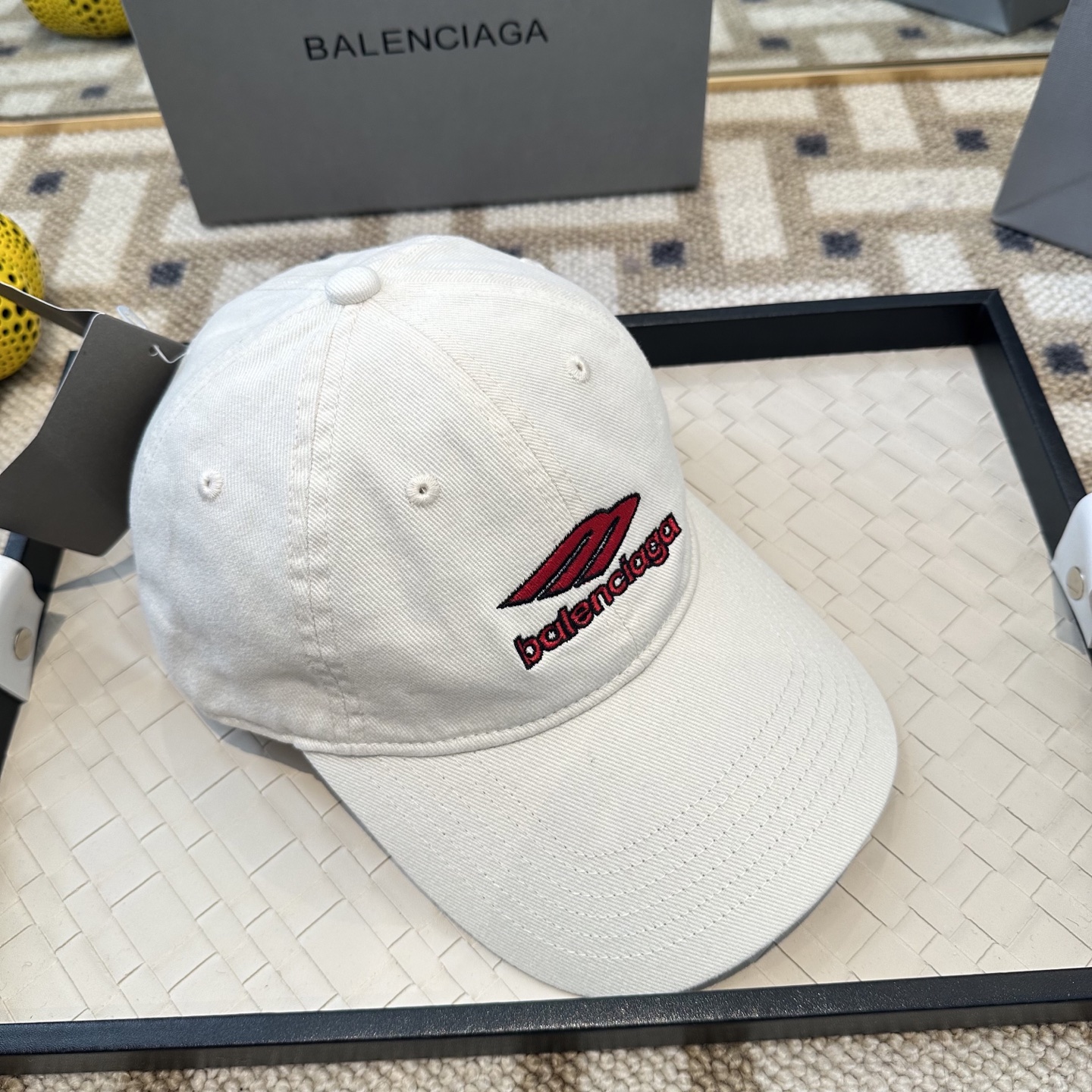 新品Balenciaga 巴黎世家字母新款棒球帽现货秒发🧢简约时尚超级无敌好看的帽子！情侣款！