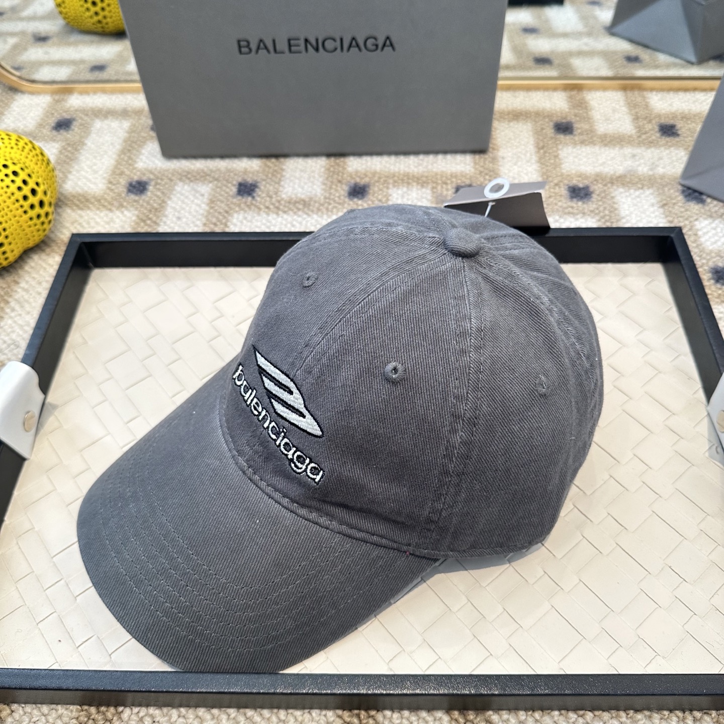新品Balenciaga 巴黎世家字母新款棒球帽现货秒发🧢简约时尚超级无敌好看的帽子！情侣款！