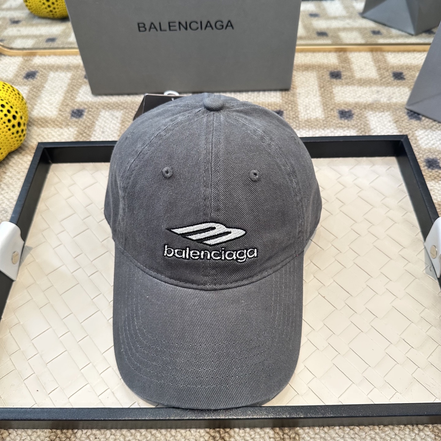新品Balenciaga 巴黎世家字母新款棒球帽现货秒发🧢简约时尚超级无敌好看的帽子！情侣款！