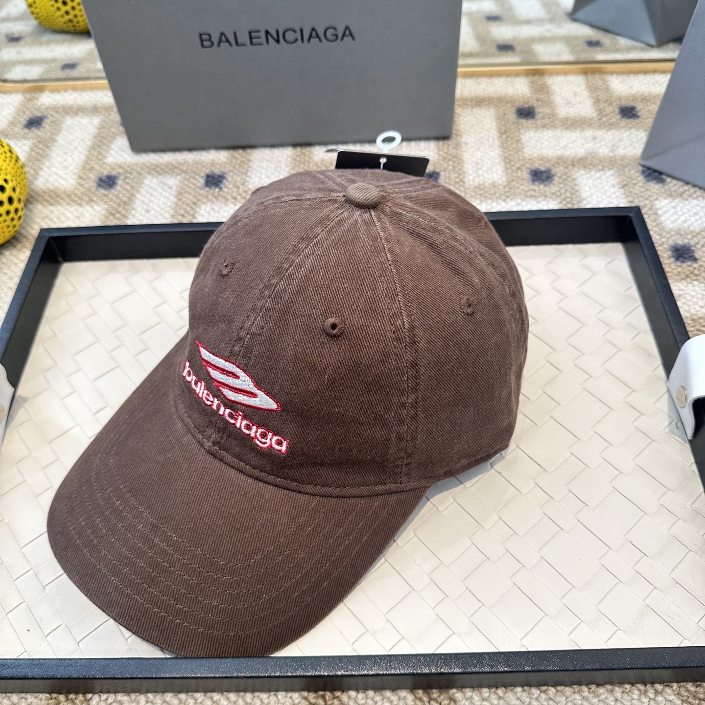 新品Balenciaga 巴黎世家字母新款棒球帽现货秒发🧢简约时尚超级无敌好看的帽子！情侣款！