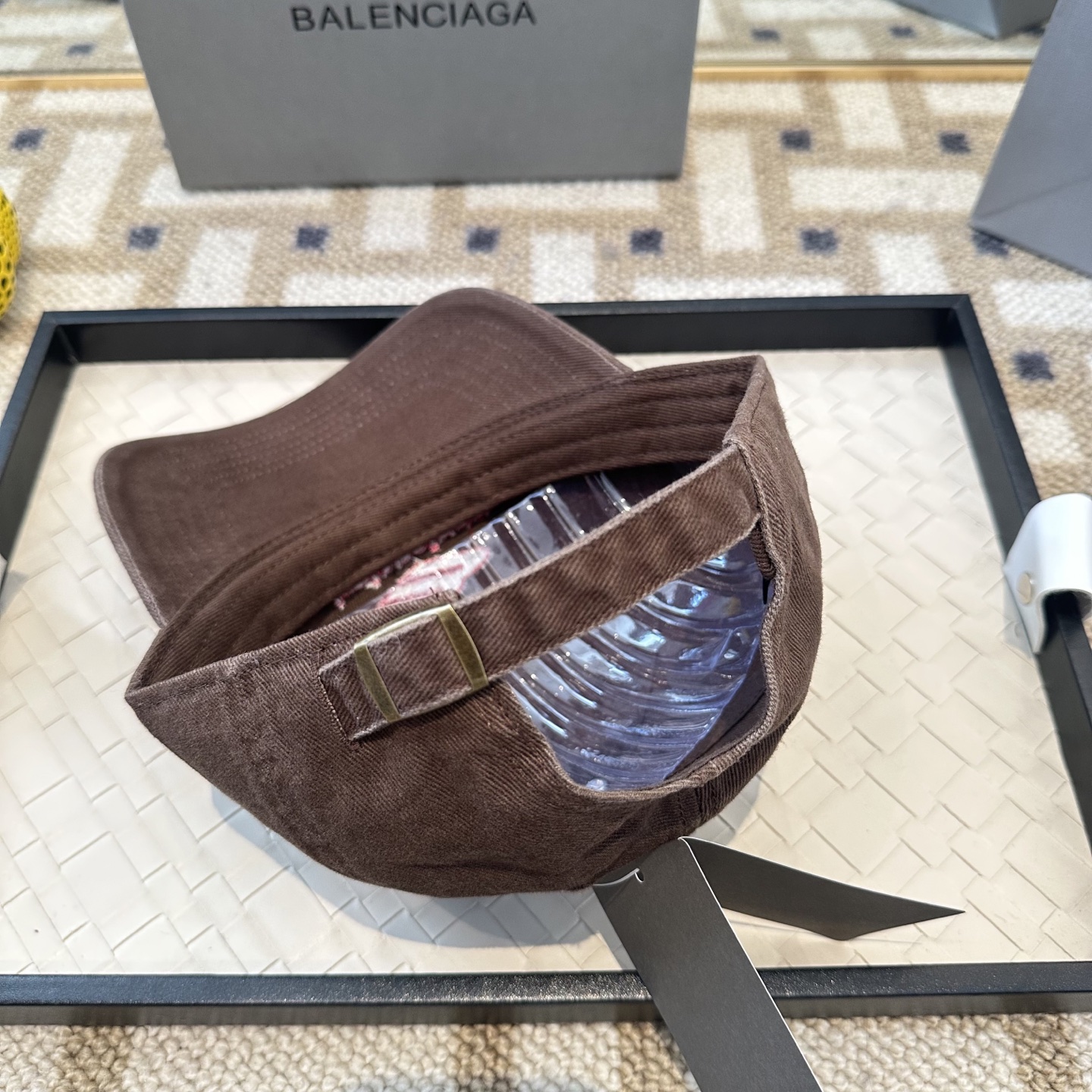 新品Balenciaga 巴黎世家字母新款棒球帽现货秒发🧢简约时尚超级无敌好看的帽子！情侣款！