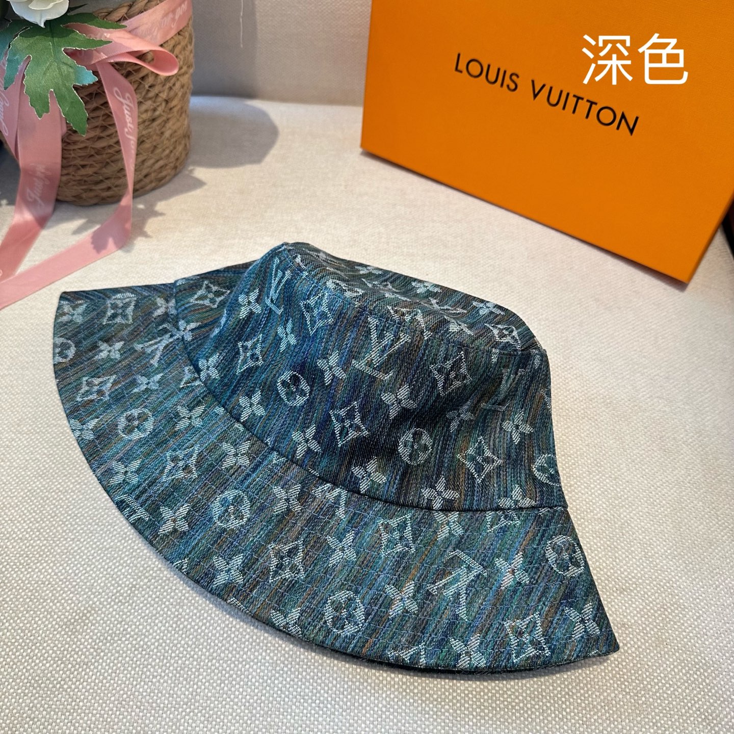 Lv路易威登2026新款可遮阳帽女透气渔夫帽度假旅游拍照时尚搭子