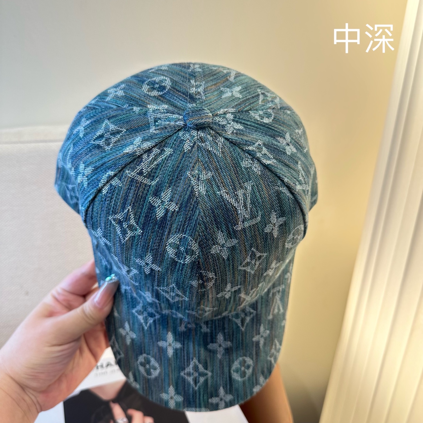 🧢路易威登棒球帽 LouisVuitton😍新款LV棒球帽，重工打造♥️高端大气，百搭款🤗男女通用！
