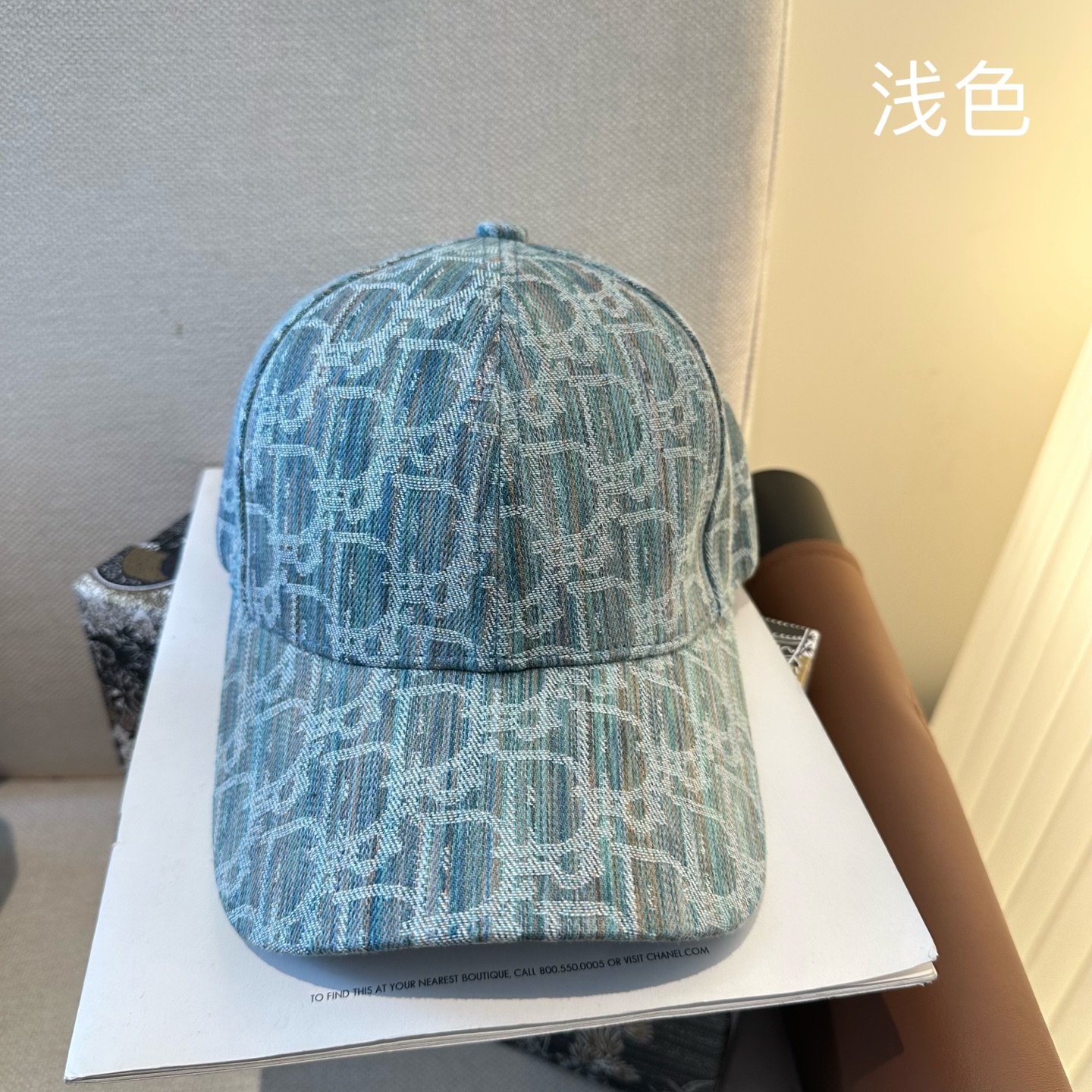 🧢DIOR迪奥棒球帽 😍新款棒球帽，重工打造♥️高端大气，百搭款🤗男女通用！