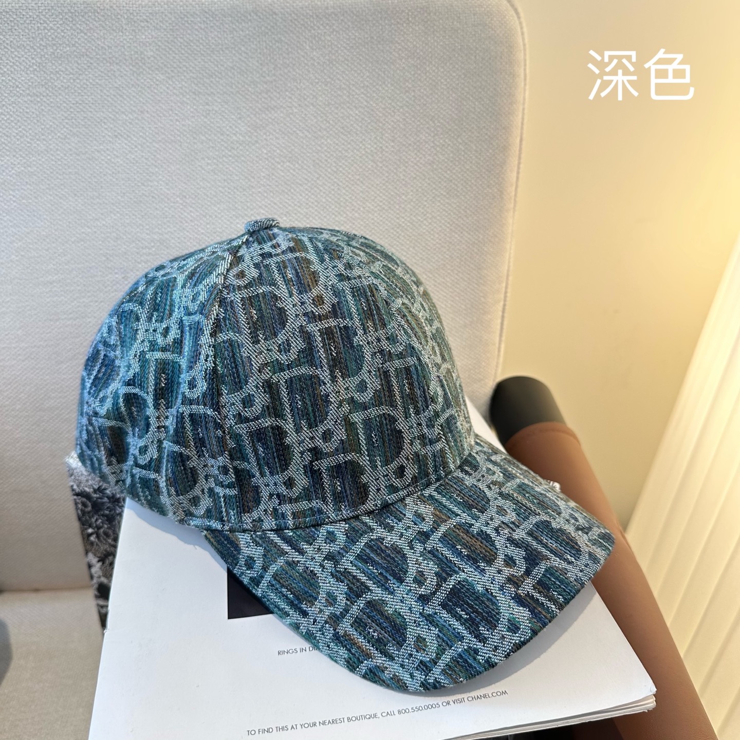 🧢DIOR迪奥棒球帽 😍新款棒球帽，重工打造♥️高端大气，百搭款🤗男女通用！
