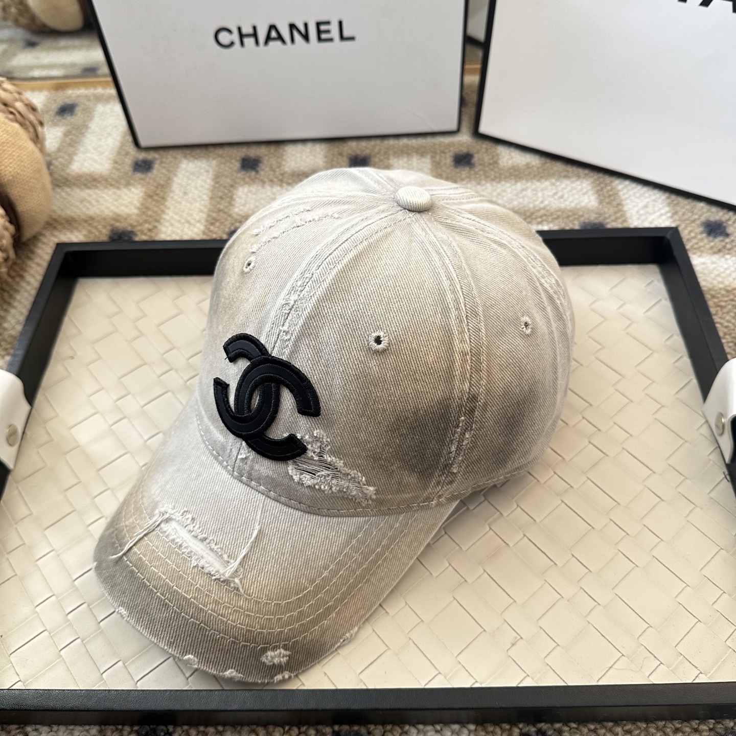 Chanel CHANEL香奈儿 新款简约棒球帽，新款 ， 款超好搭配，赶紧入手